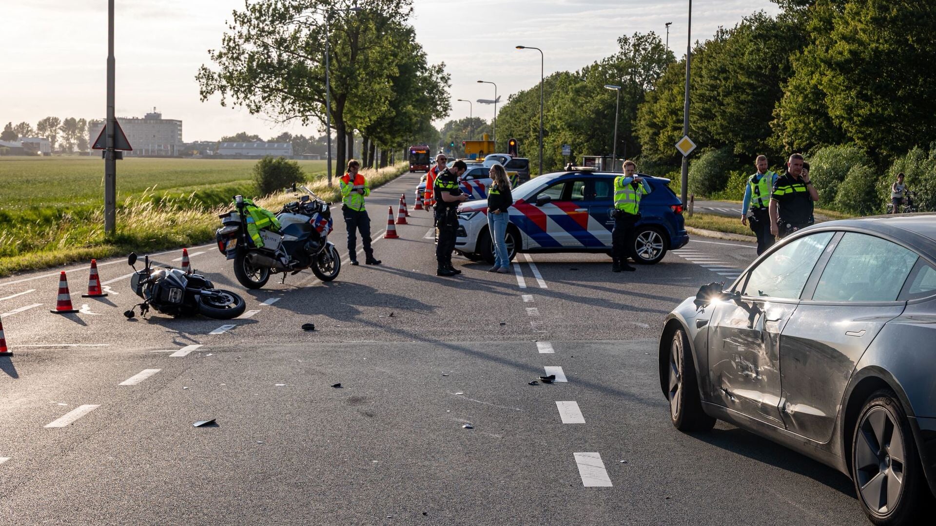 Gewonde na ongeval op Schipholweg in Badhoevedorp