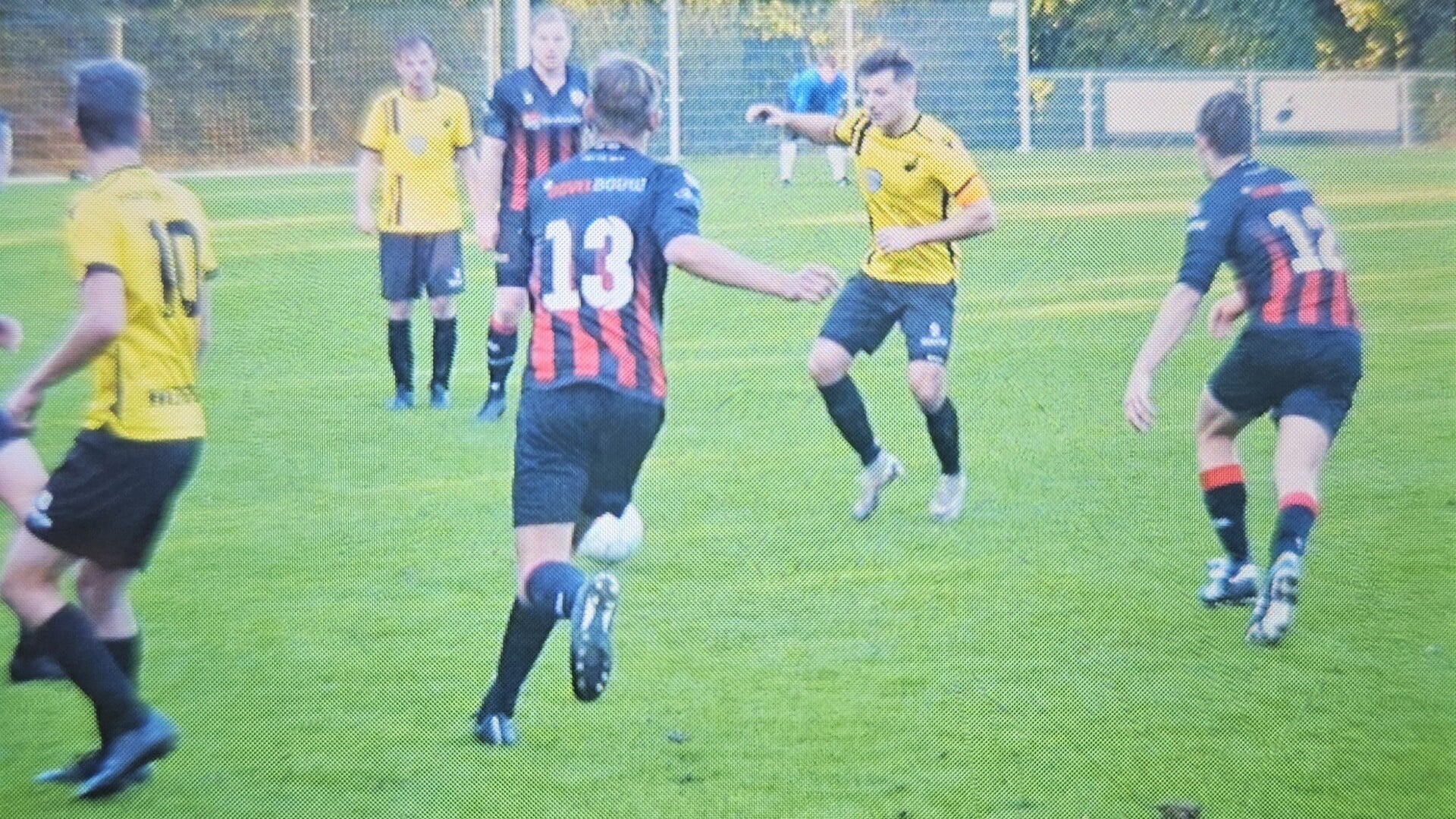 MVC wint derby van Bavos