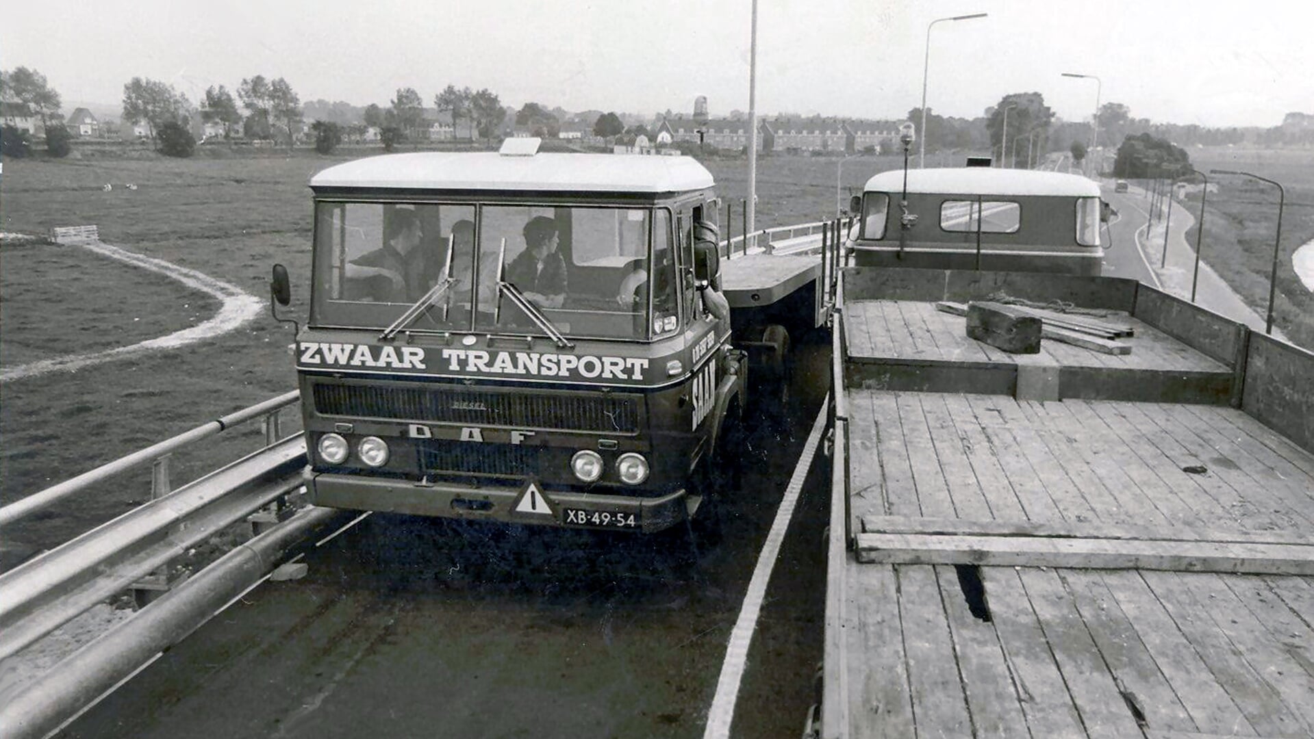 Ouderkerk van voorheen (78): Mooi weer brug