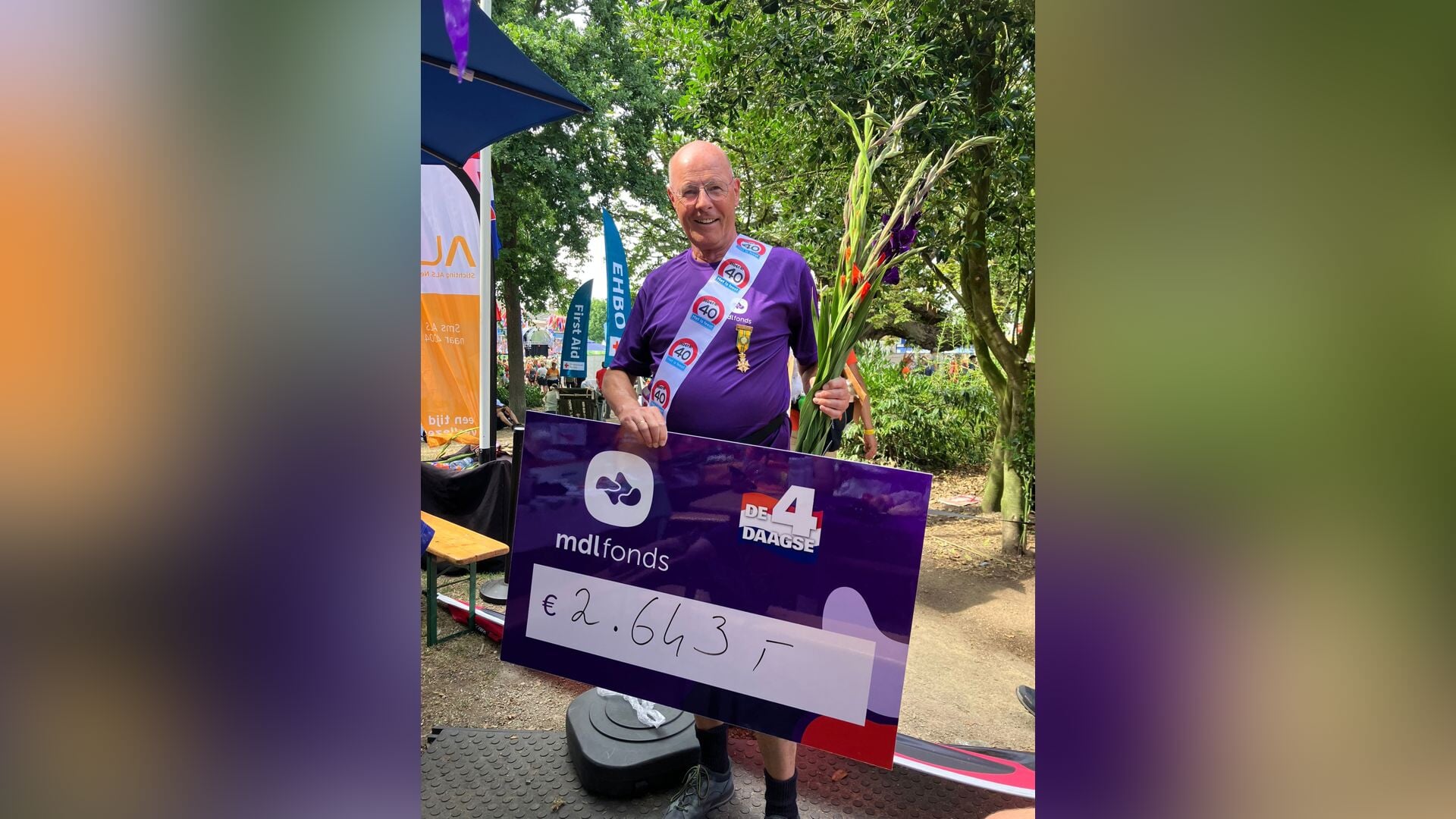 Ouderkerker Michel Standaert haalt 2.643 euro op voor goede doel tijdens zijn 40ste Nijmeegse Vierda