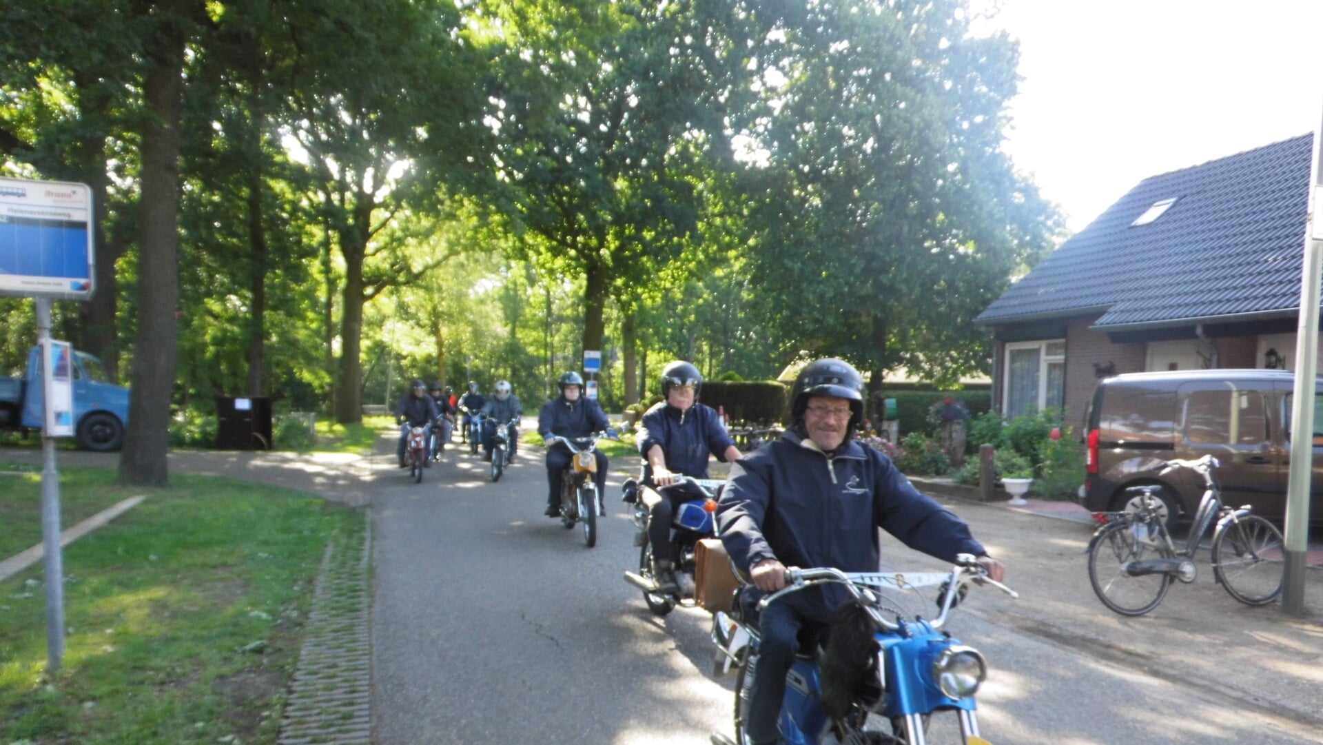 Peelrit voor oldtimer-brommers