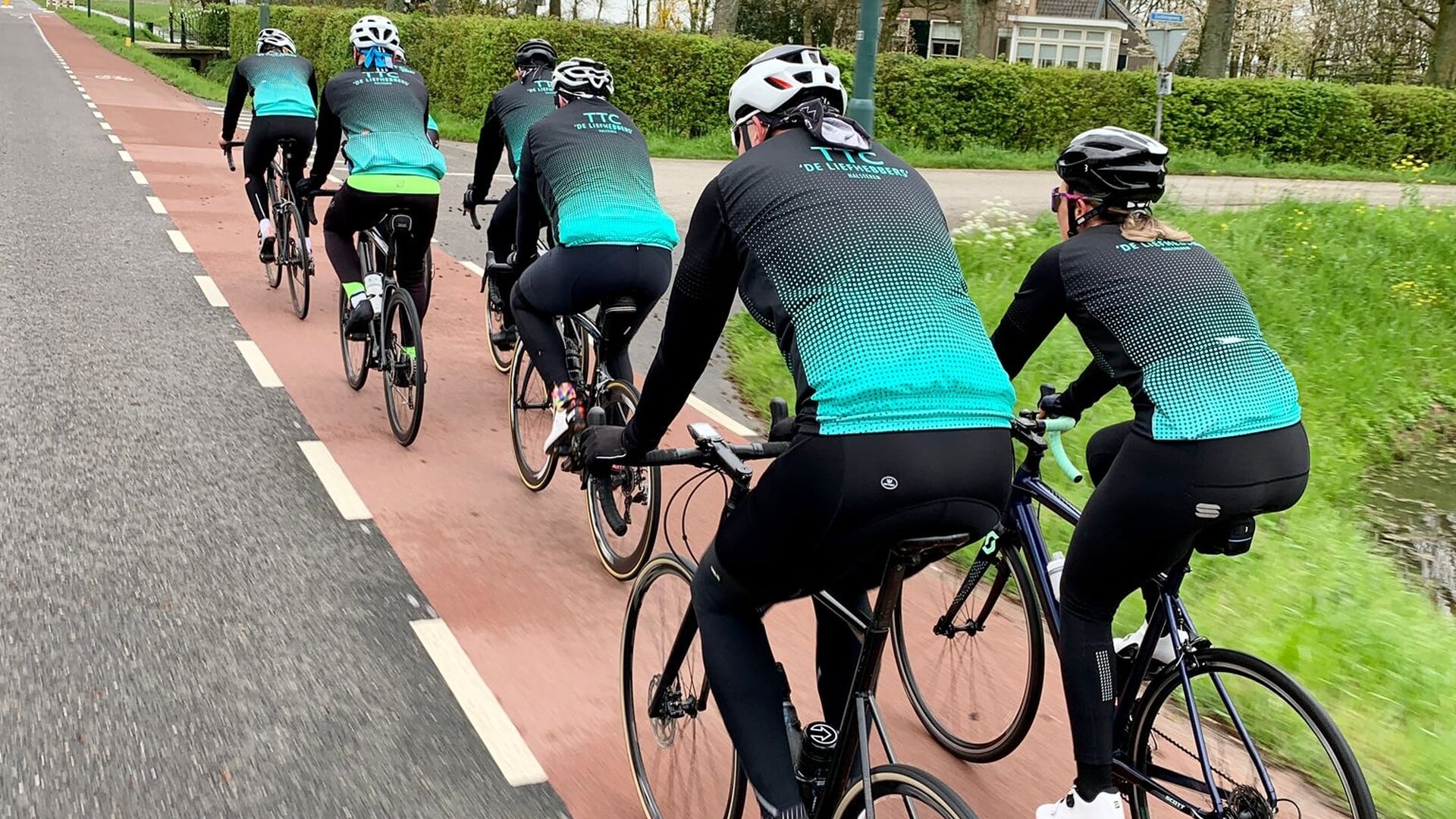 Voorlaatste seizoensrit TTC de Liefhebbers
