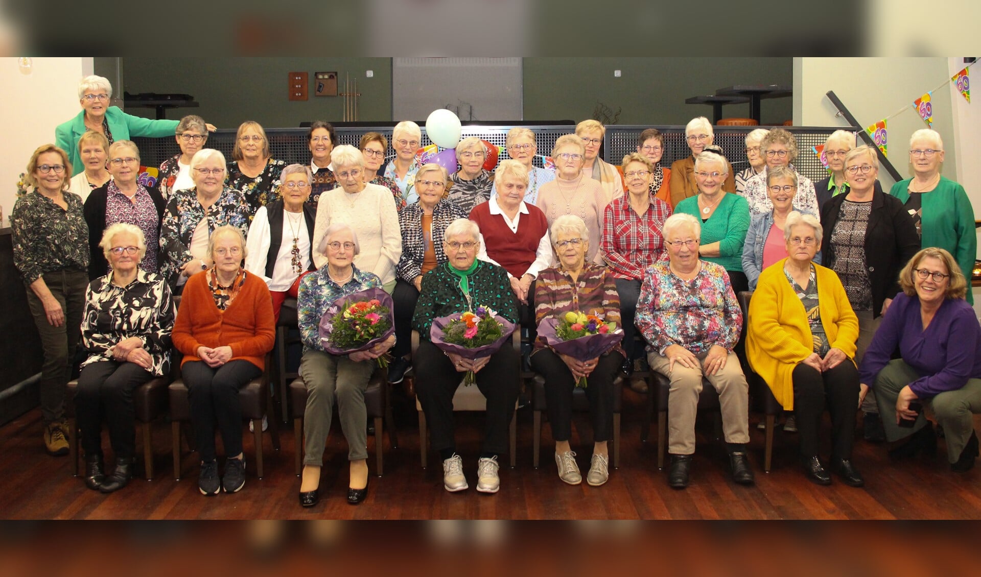 Vrouwen van Nu Ebbenbroek 60 jaar jong