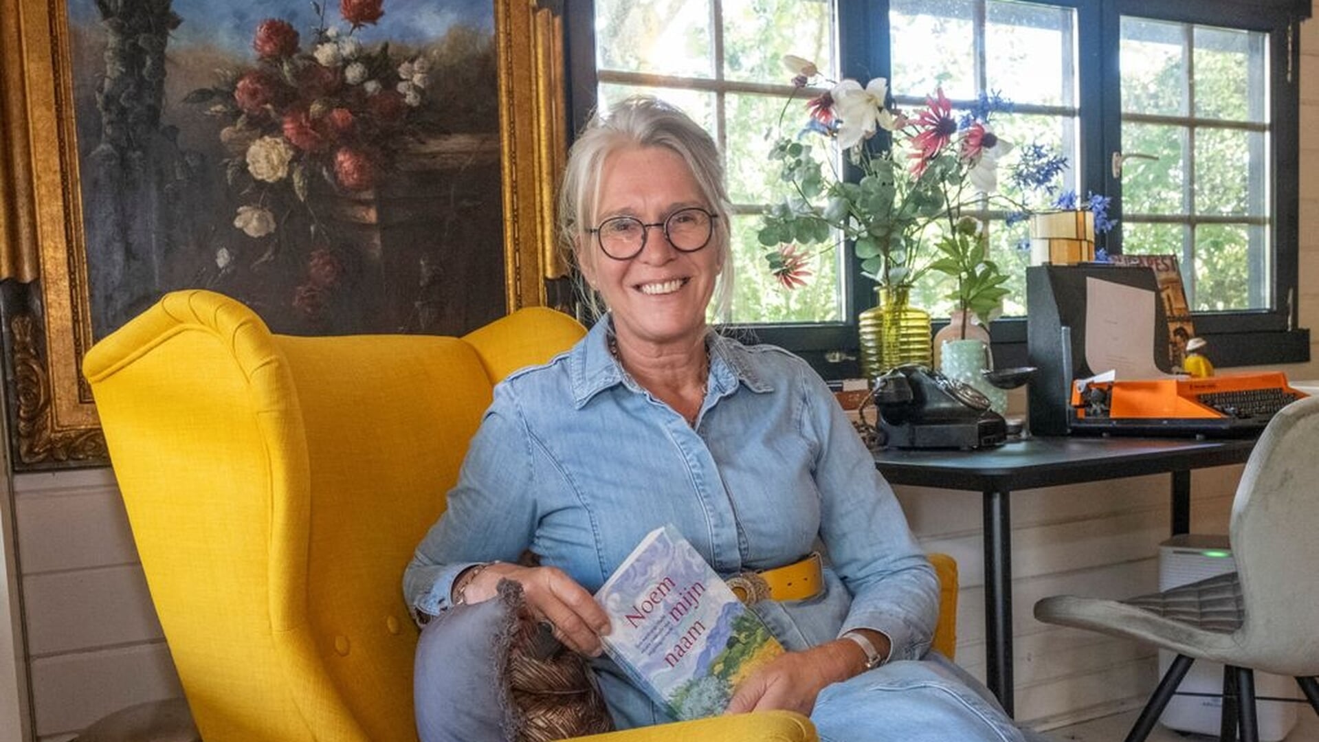 Signeersessie met auteur Monica Nieuwenhuijse in Sommelsdijk