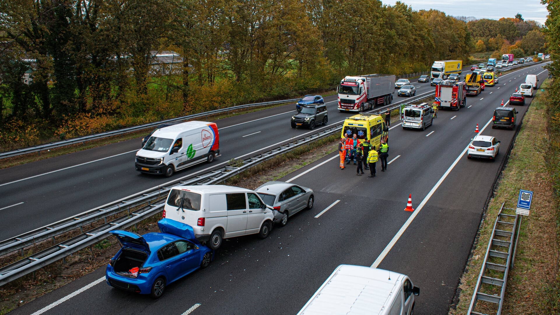 Gewond bij kettingbotsing op A4