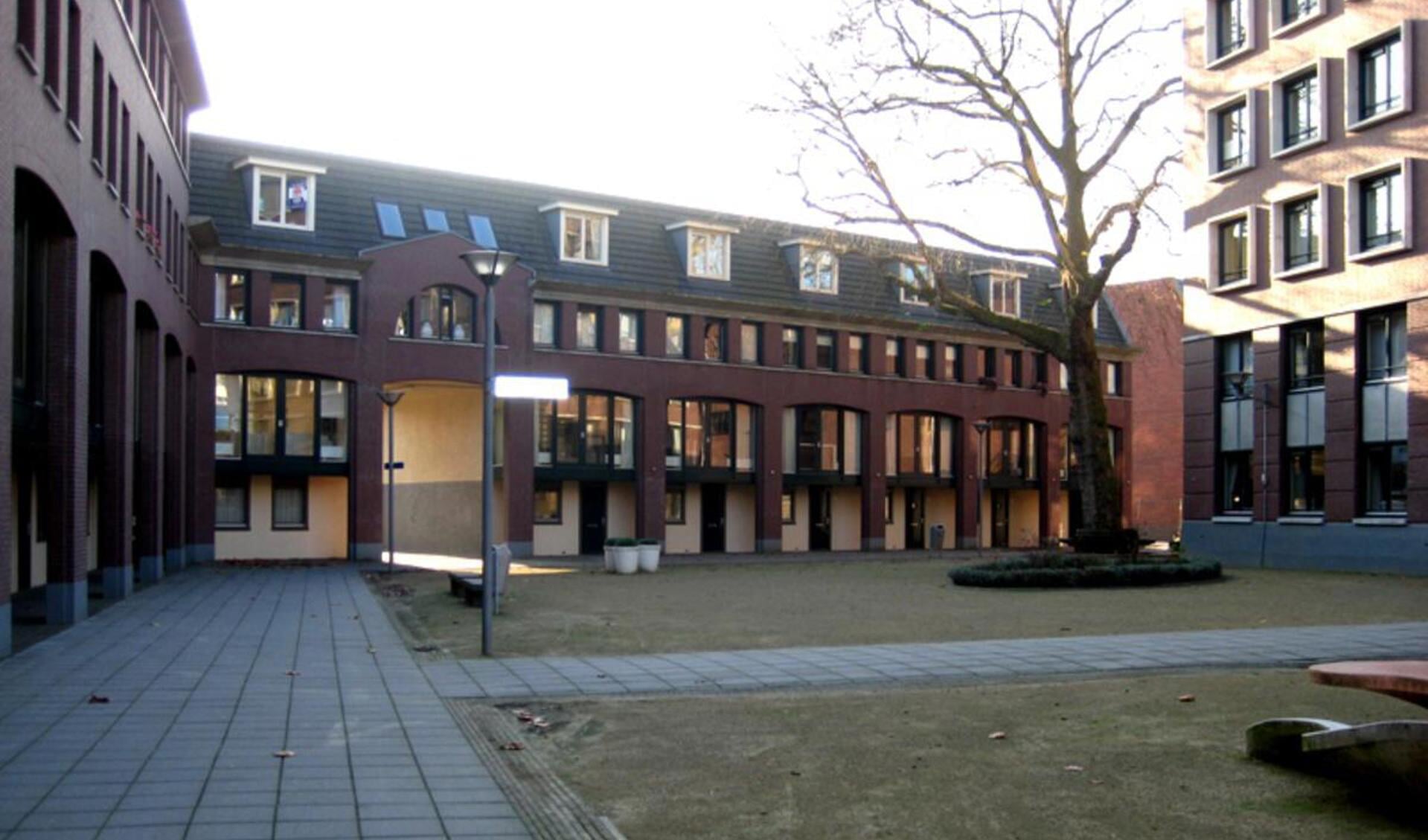 Concordiaplein wil af van de wietzakjes | BredaVandaag - Hét nieuws uit ...