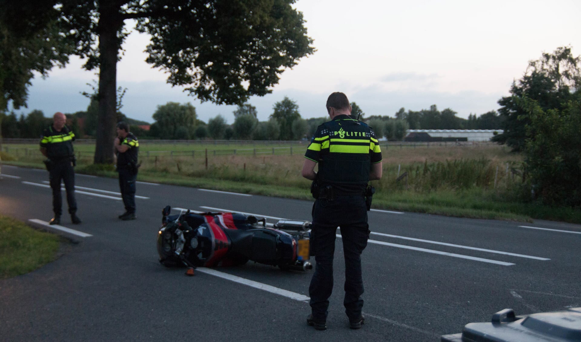 Motorrijder geschept op N271: bestuurders met schrik vrij