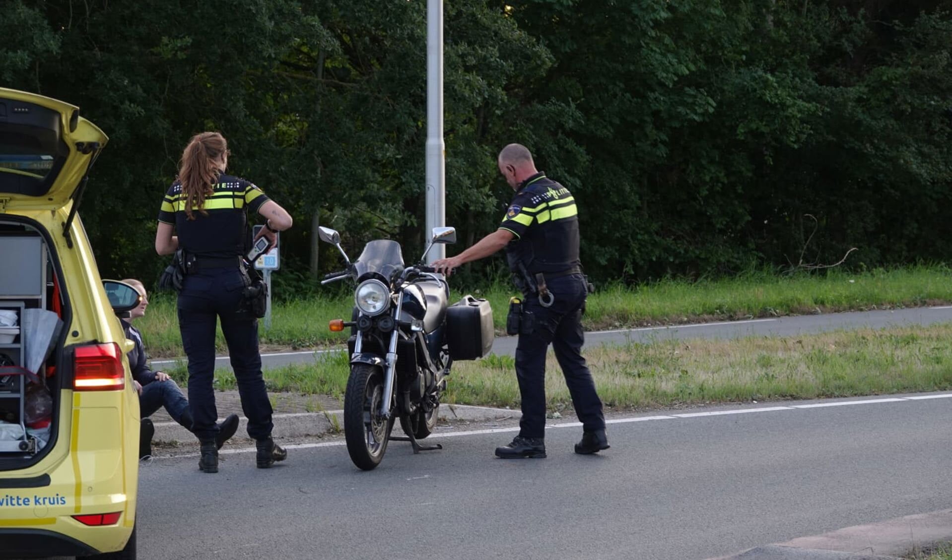 Motorrijder gewond bij aanrijding in Zijdewind