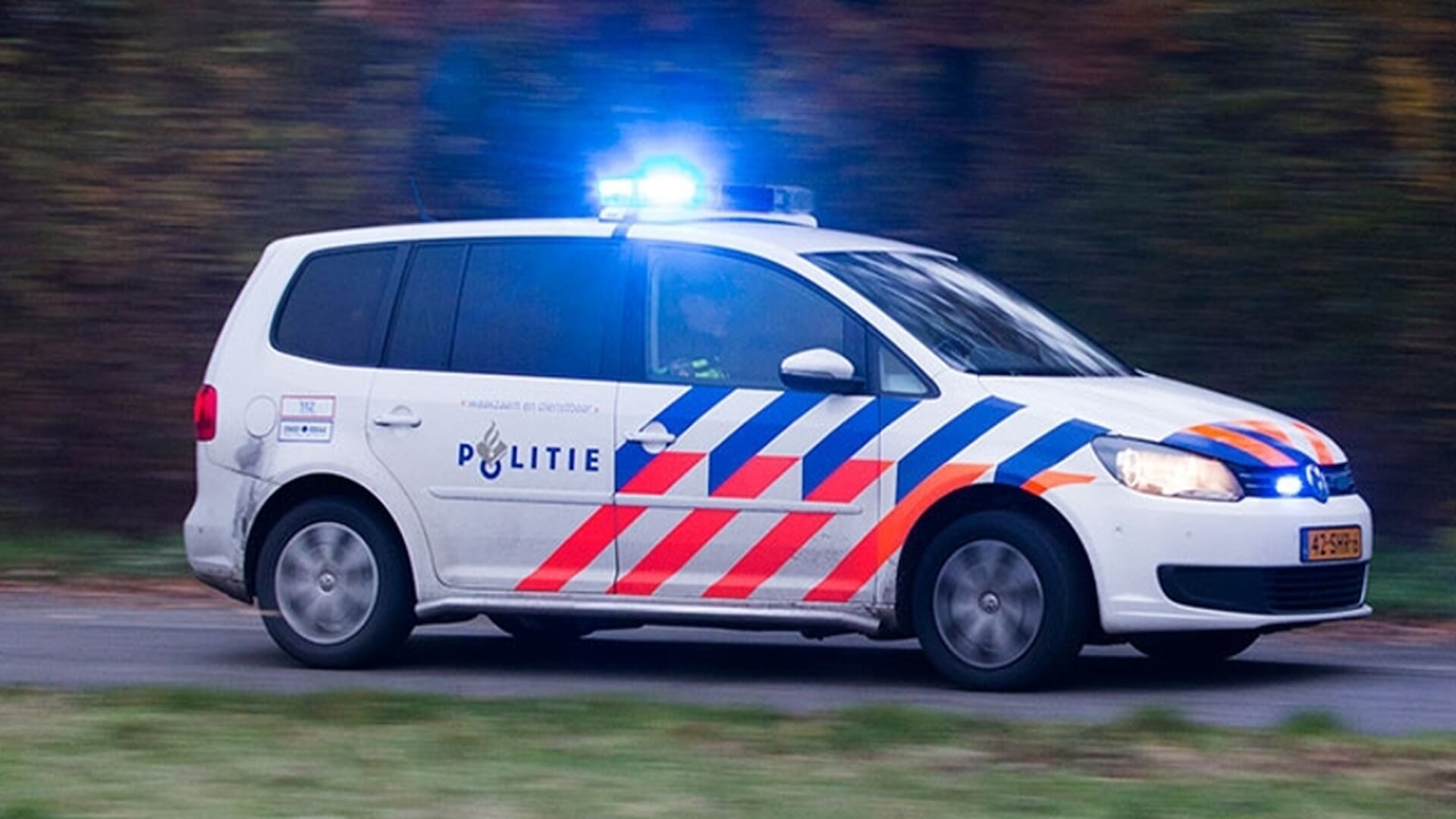 Twee verdachten aangehouden na gewelddadige straatroof op Kazernepad in Amstelveen