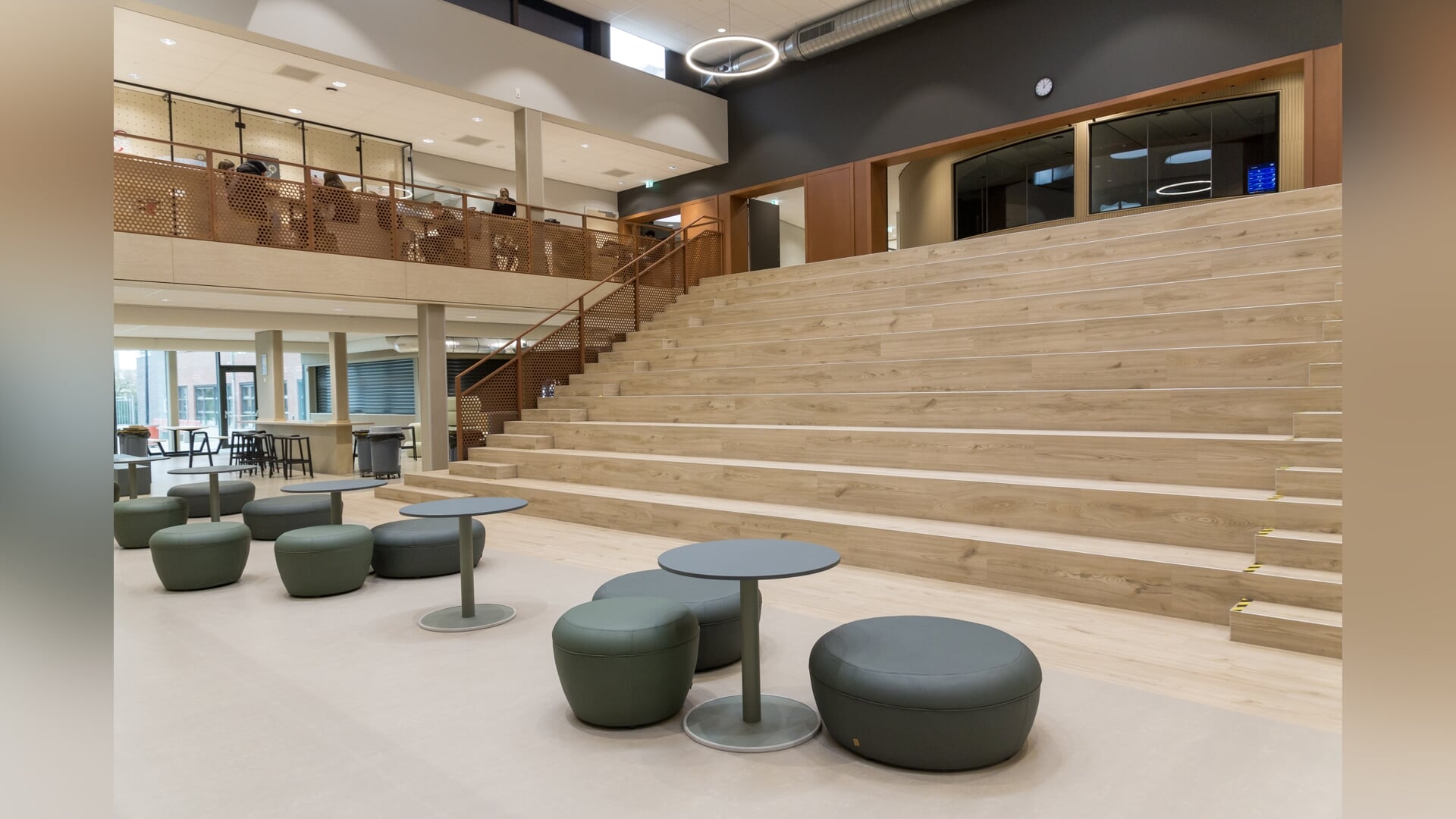Varendonck College opent vernieuwde locatie in Someren
