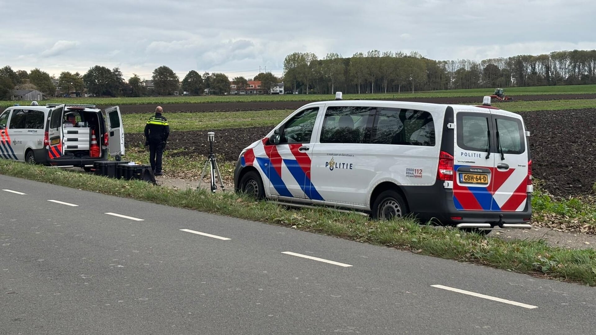 Marechaussee vindt zo’n twee keer per jaar verstekelingen in vliegtuig