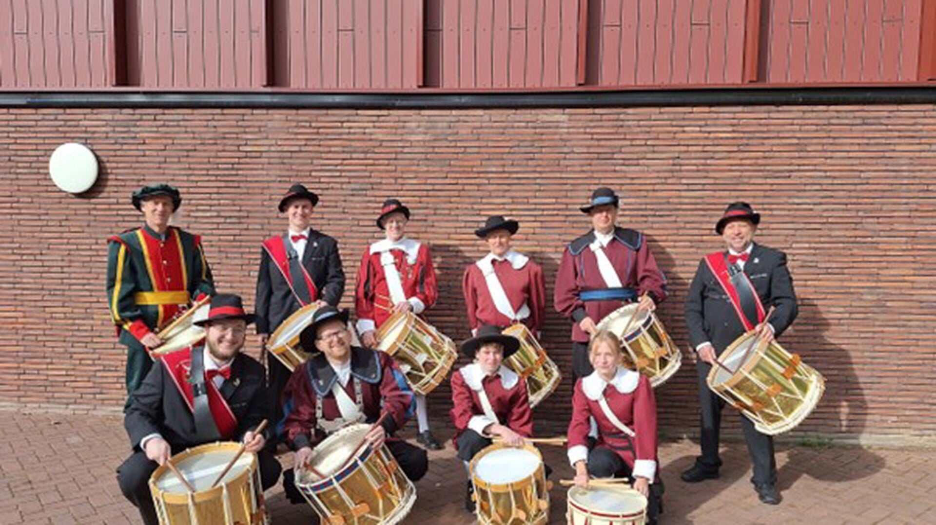 Gildes Asten, Someren en Lierop verbroederen: ‘Flinke dosis kameraadschap’