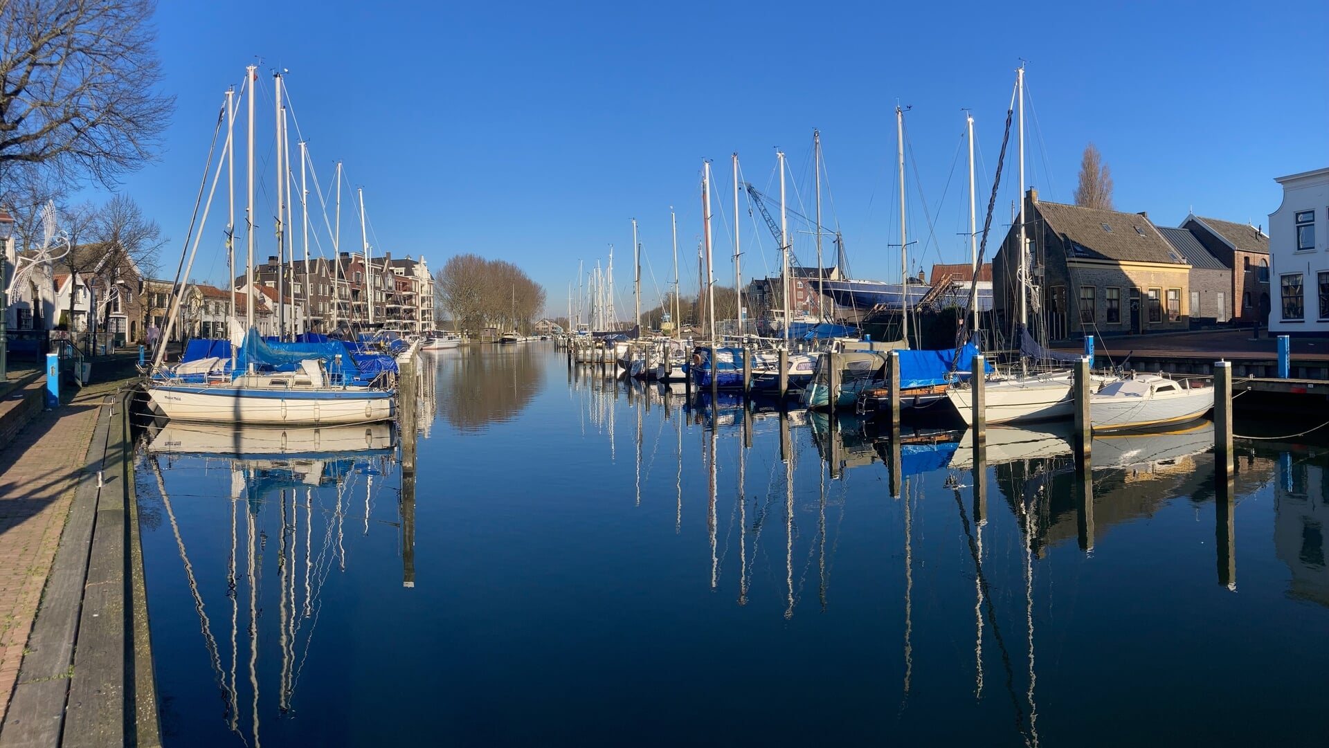 Blauwe Vlag voor twee stranden en vijf jachthavens op Goeree-Overflakkee