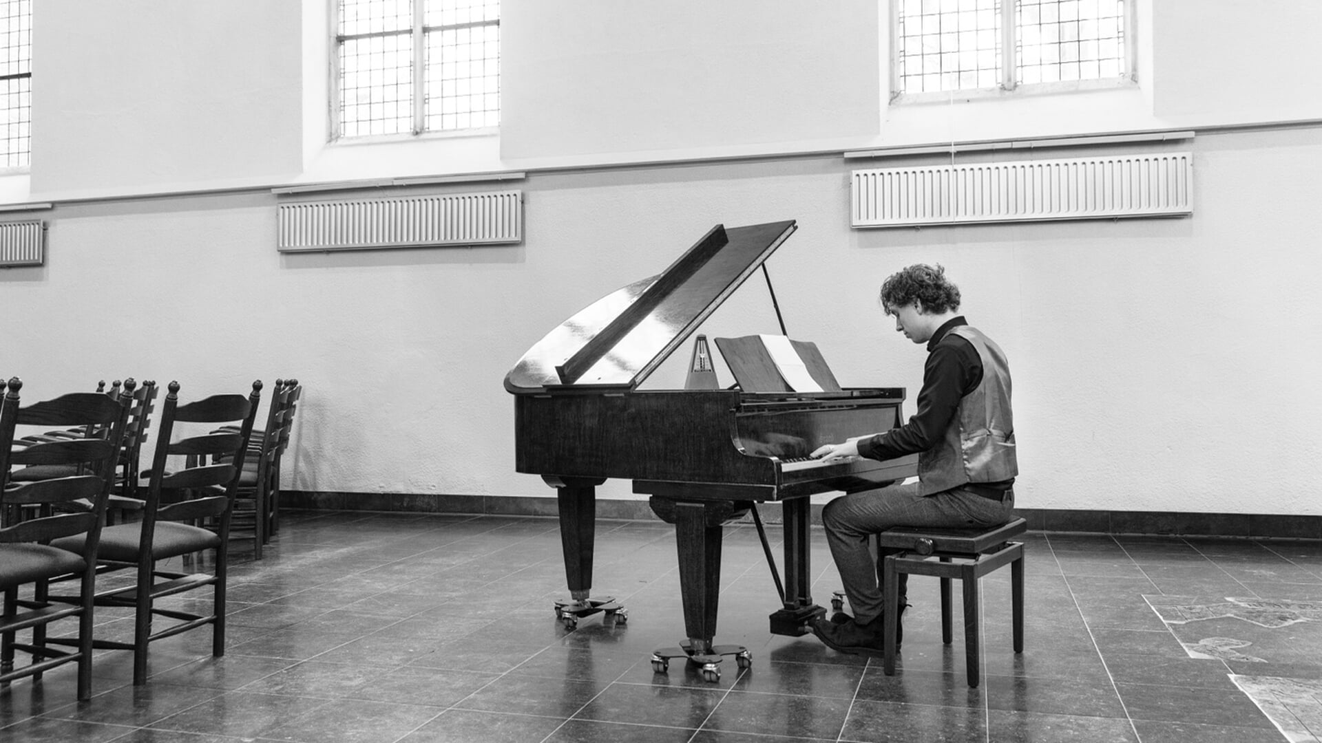 Jeftha van der Wende geeft pianoconcert in Sommelsdijk