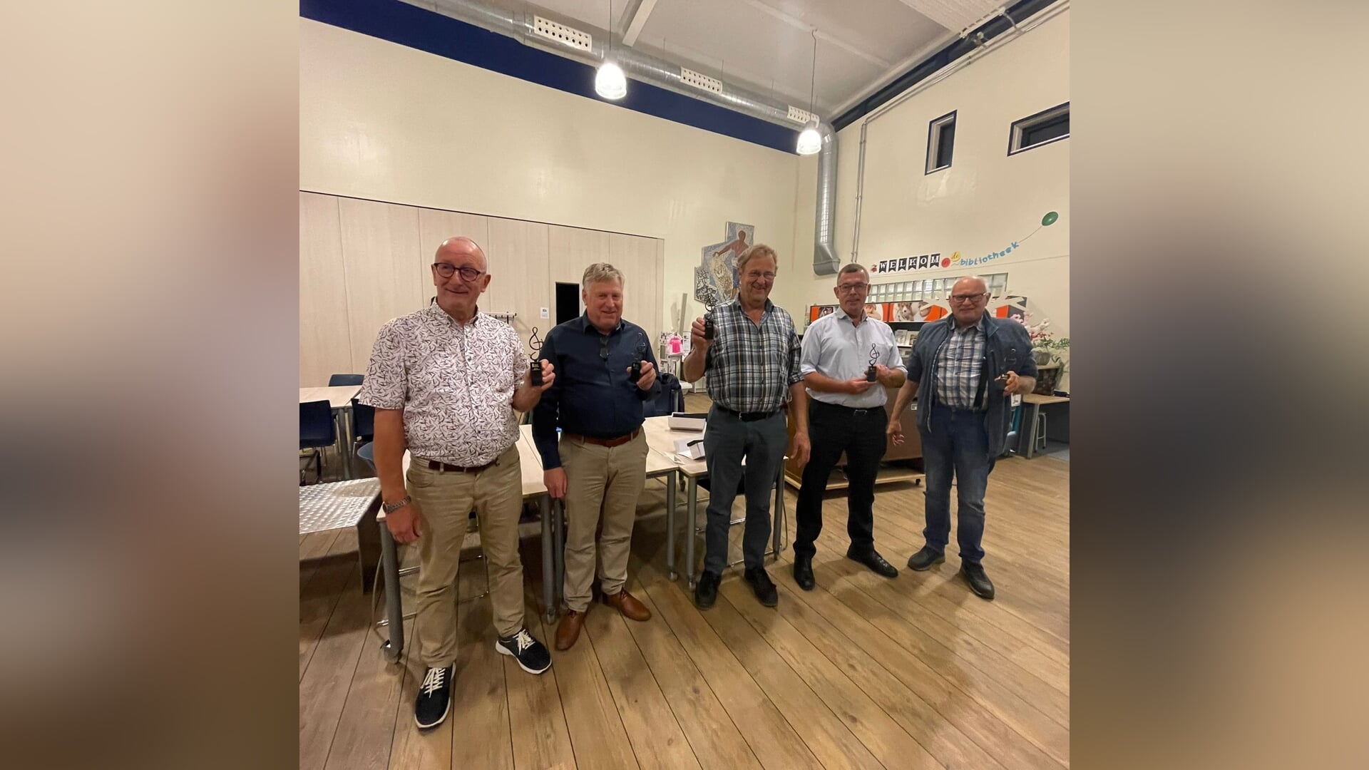 Ouddorps Mannenkoor viert 20-jarig jubileum