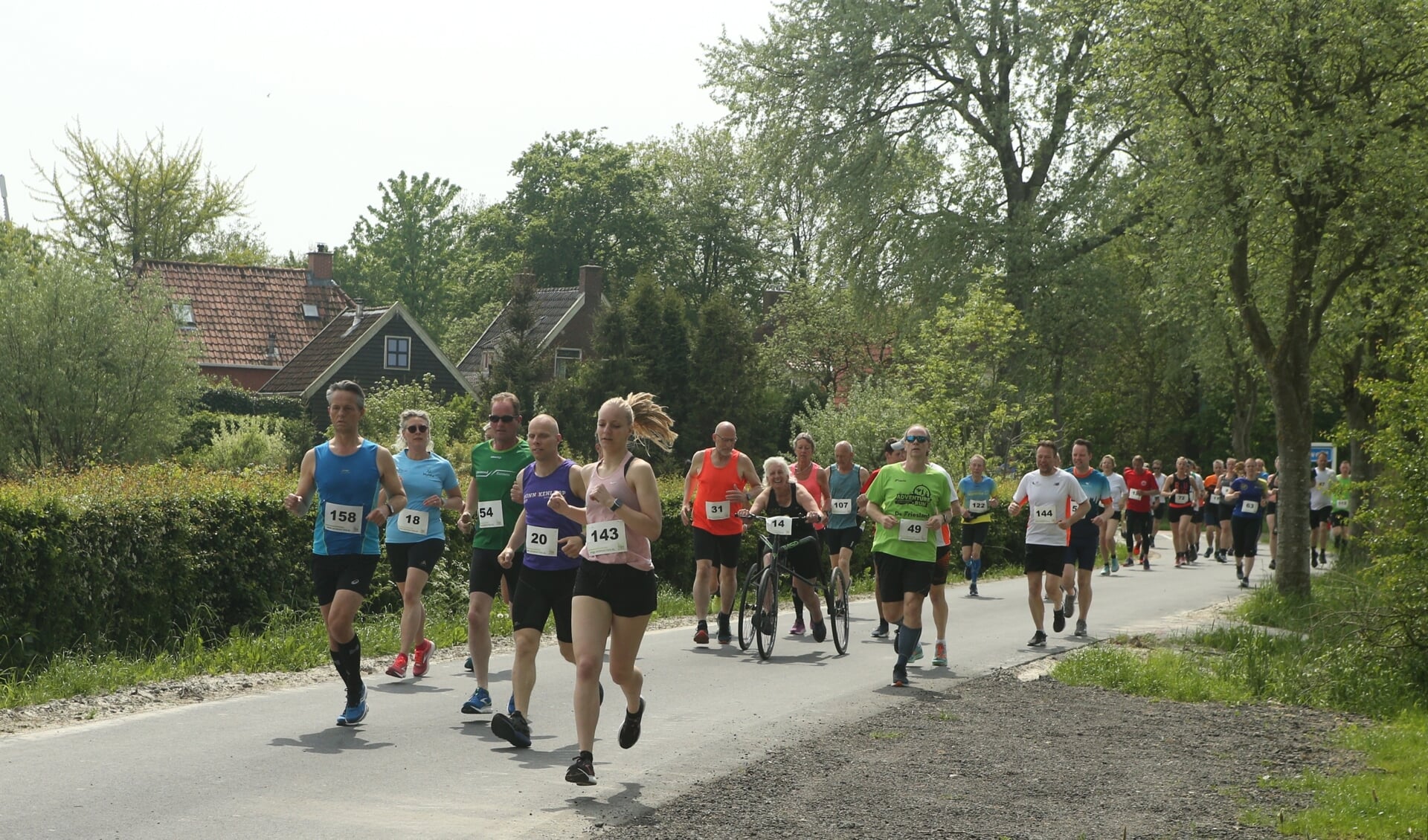 Zonovergoten derde Dikke Tien Runn in Feerwerd