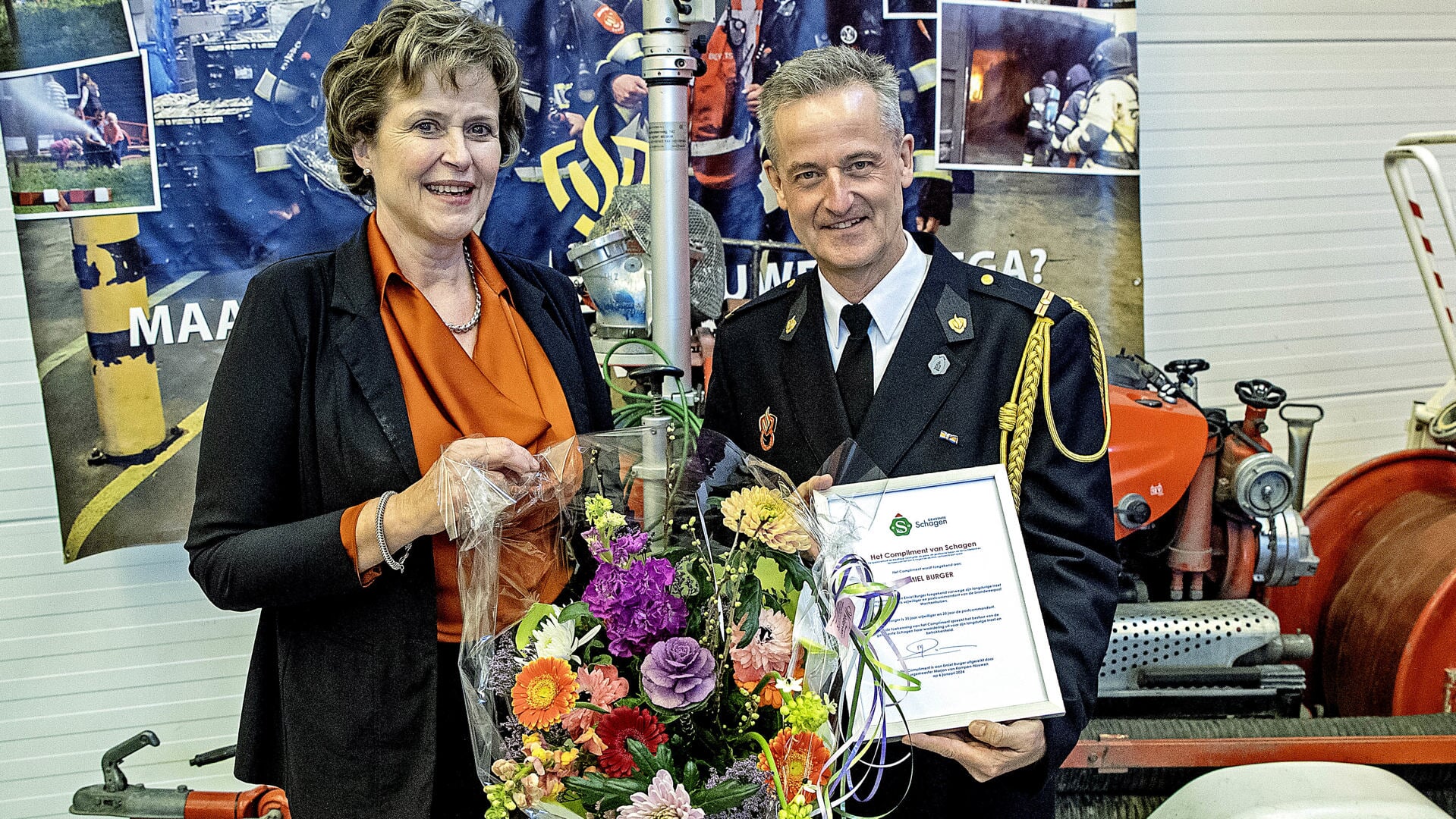 Het Schager Compliment voor brandweercommandant Emiel Burger