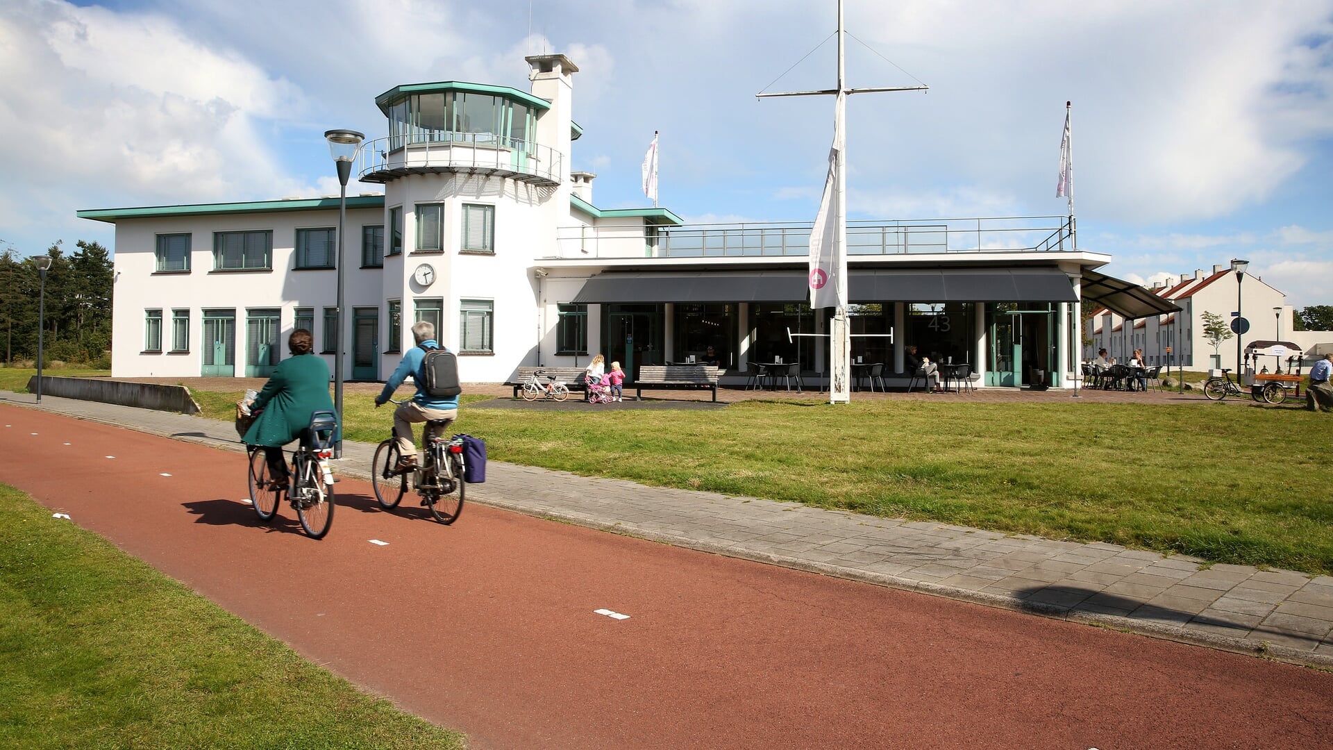 PVGE-fietsclub organiseert fietstocht naar Wintelre en Meerhoven