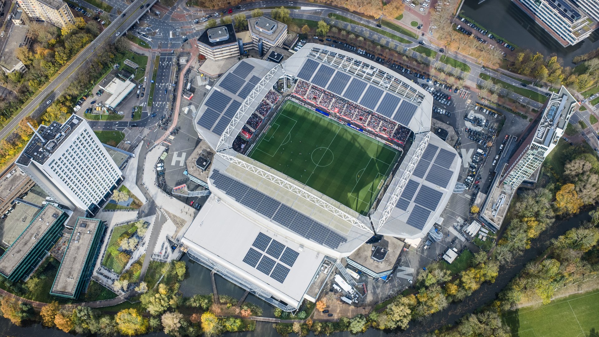 FC Utrecht neemt zondag geen supporters mee naar Telstar na ongeregeldheden bij bekerwedstrijd