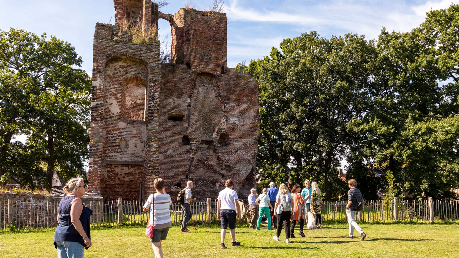 Rondleiding ruïne Batenburg