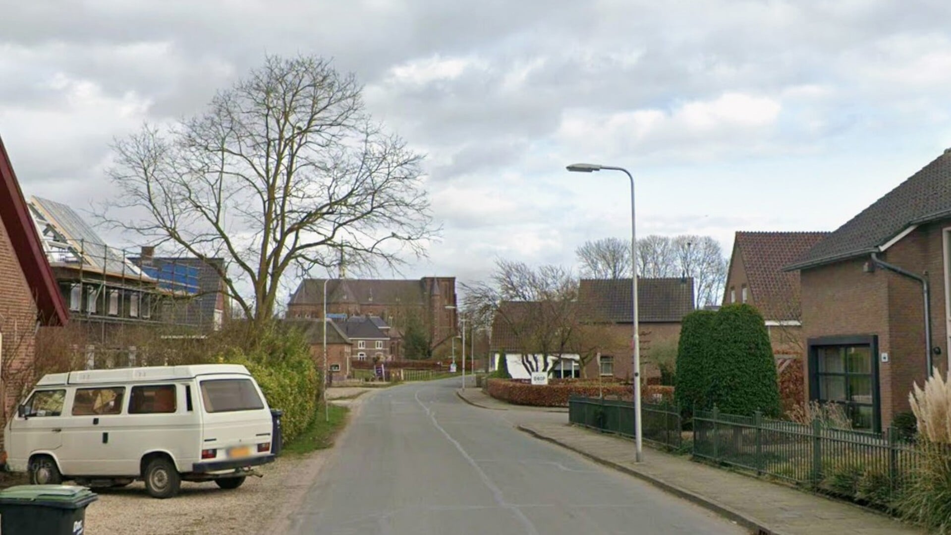 Koningstraat Afferden op de schop