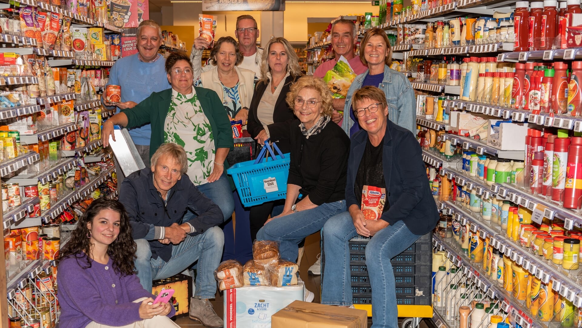 Toneelvereniging Durvuttis speelt de voorstelling ‘Supermarkt de Super Super’