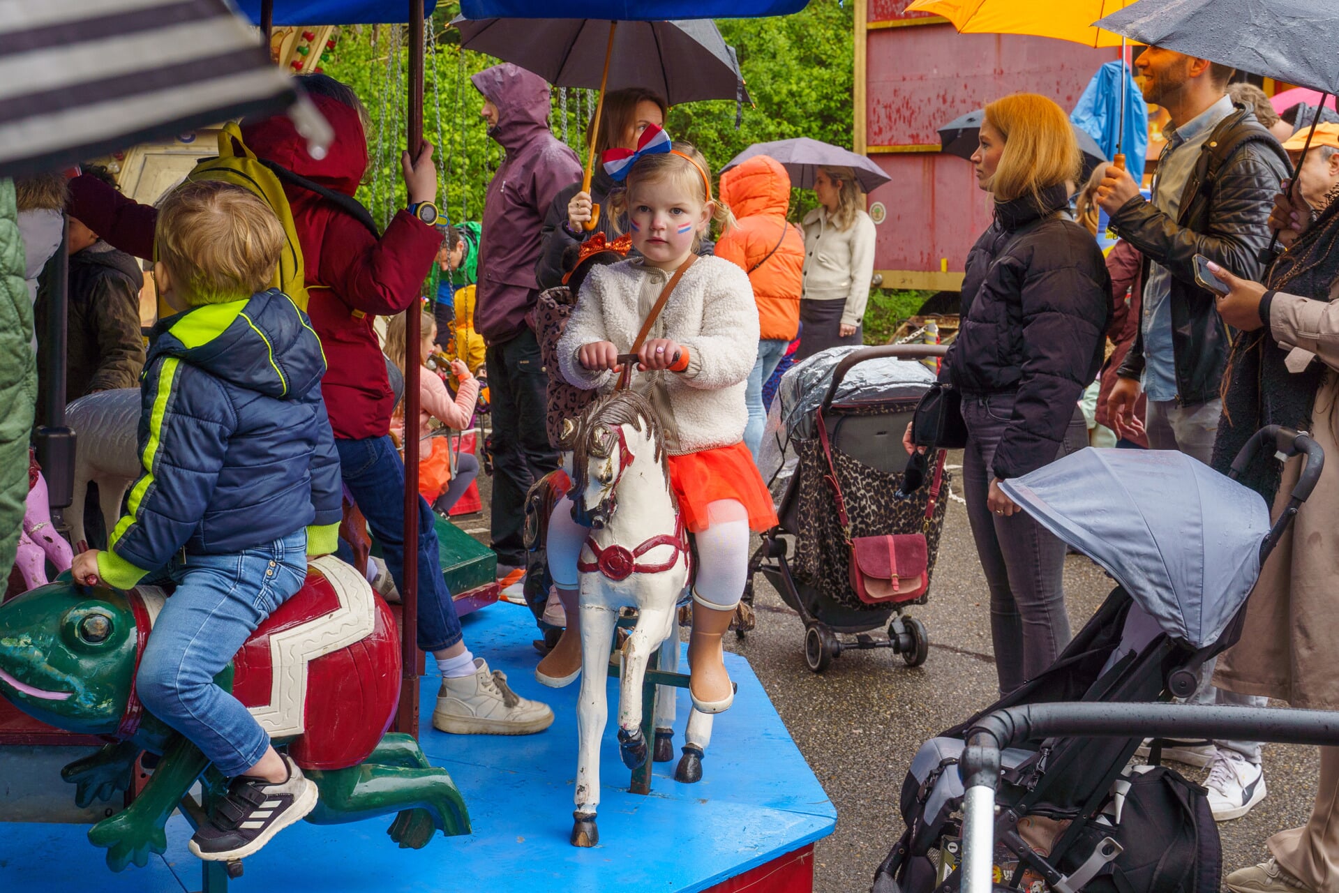 Koningsdag Blokker 2024 in beeld