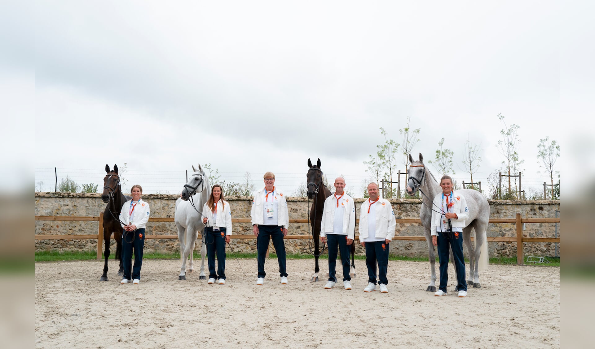 Olympische Spelen Nederlands eventingteam negende na de dressuur, Raf