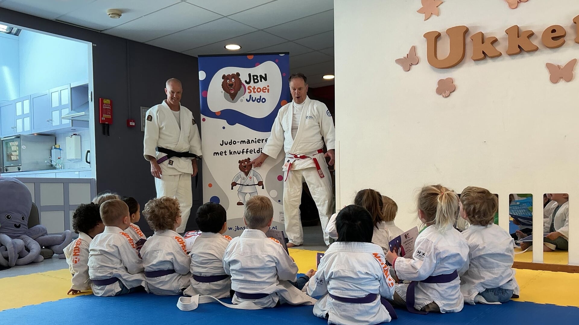 Peuters Partou Ukkepuk ontdekken hun kracht tijdens JBN Stoei-Judo - Al ...