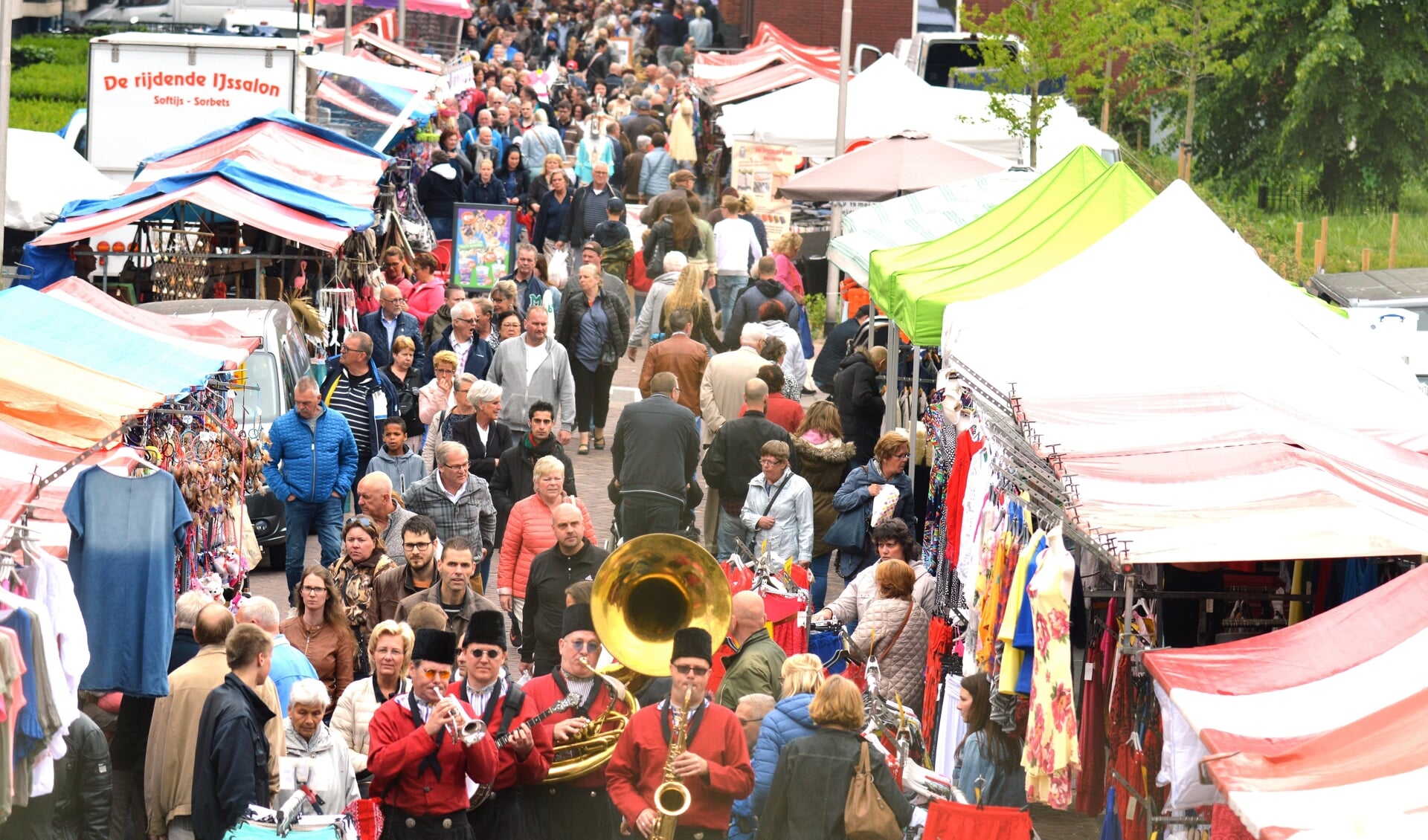 Markt met 250 kramen en oude ambachten - Al het nieuws uit Ridderkerk