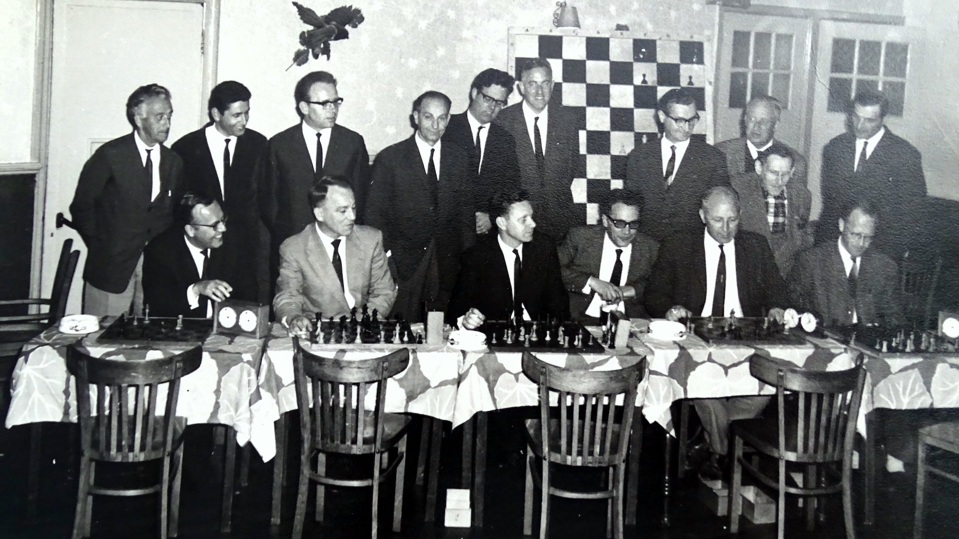 Schaakvereniging Castricum 100 jaar: een eeuw vol denkwerk en gezelligheid