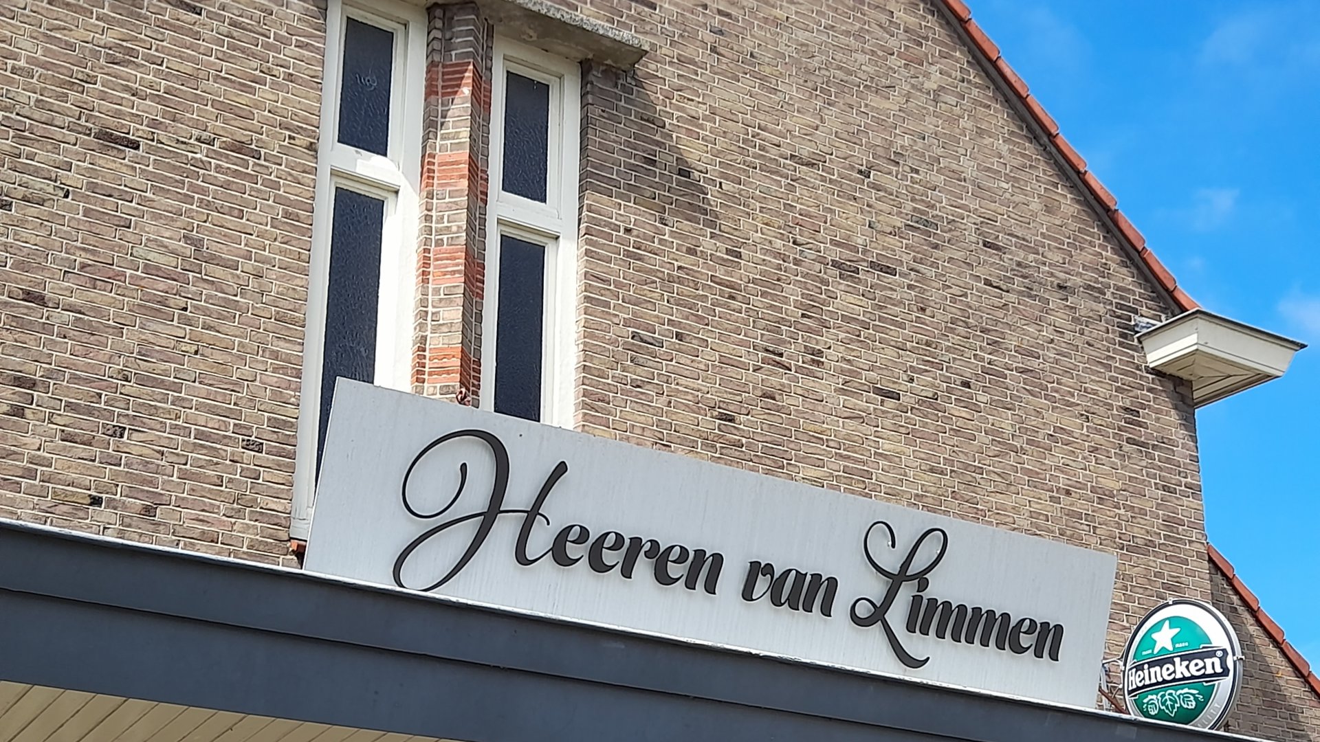 Jaarlijkse Kerk- en Jeugdveiling in Heeren van Limmen