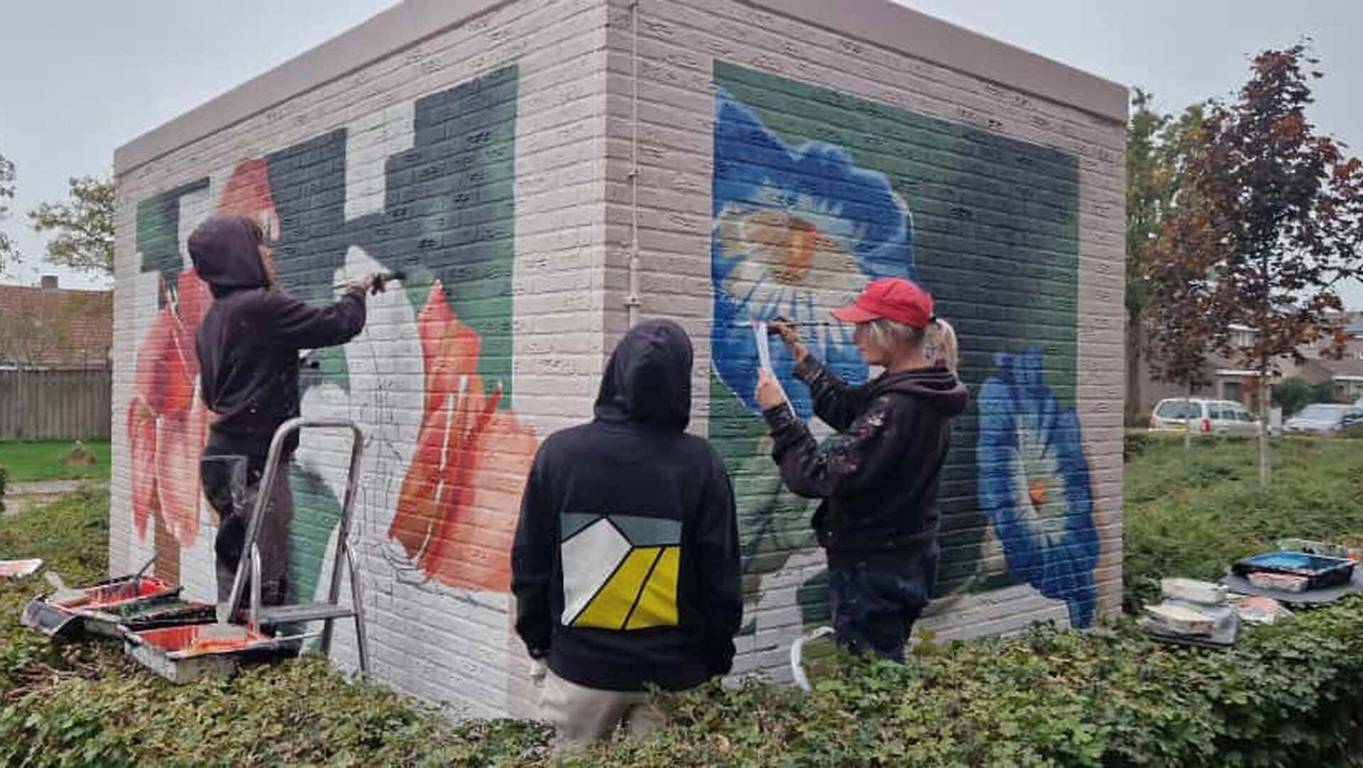 Elektriciteitshuisje Bloemenwijk krijgt kleur