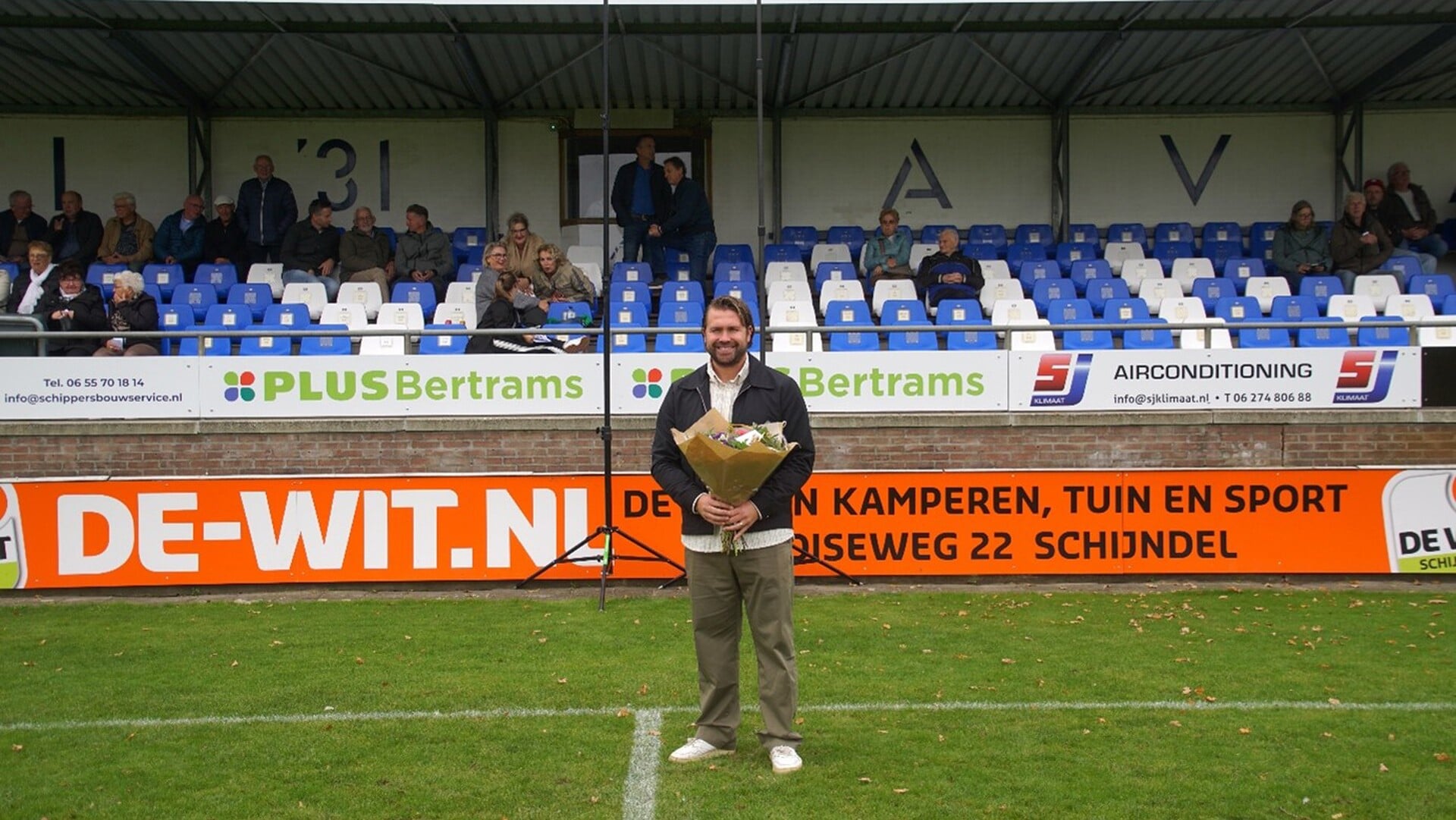 SV Avanti ’31 bedankt ster-sponsor PLUS Bertrams Schijndel