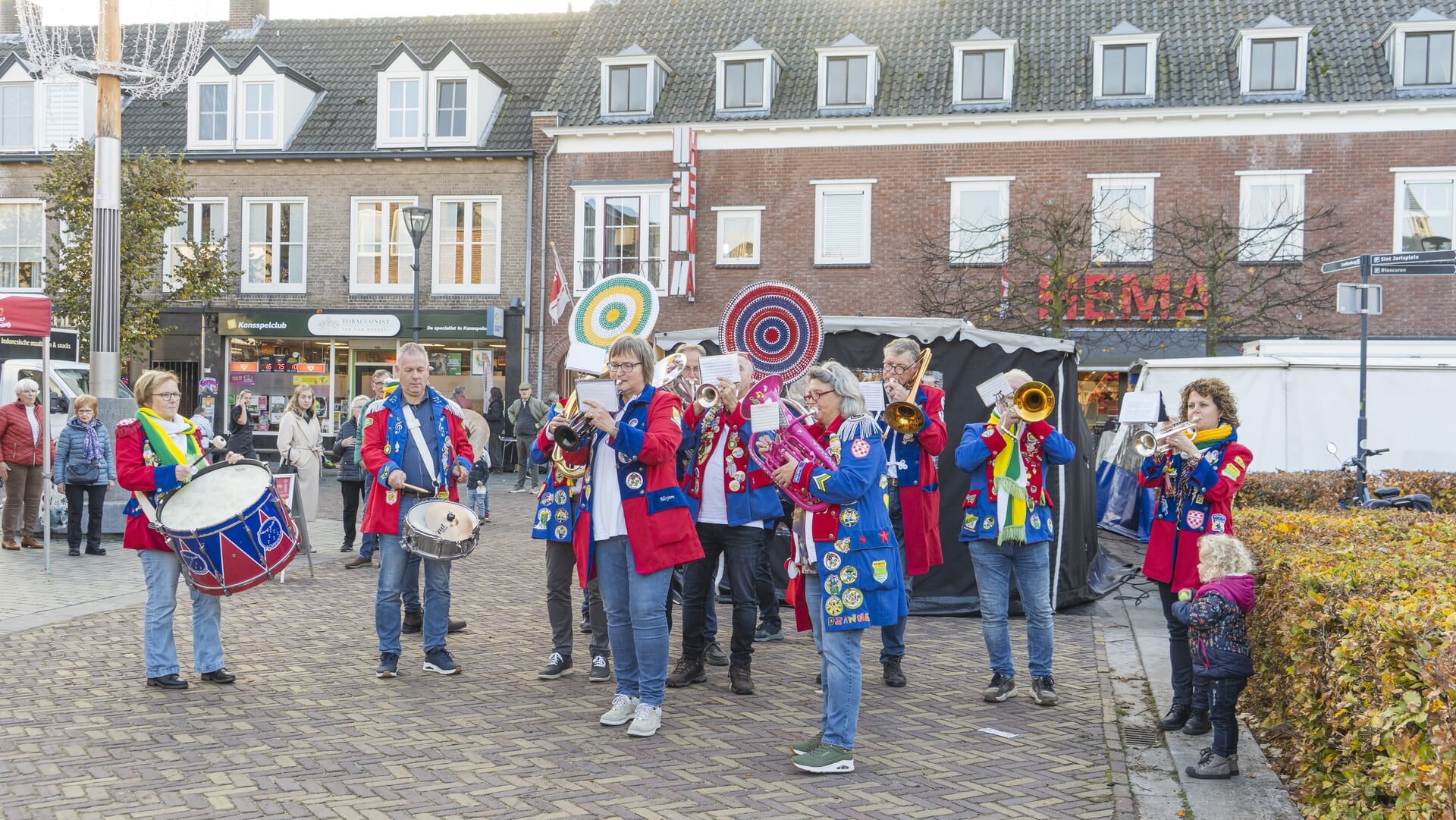 Muziek in het centrum brengt carnavalsstemming