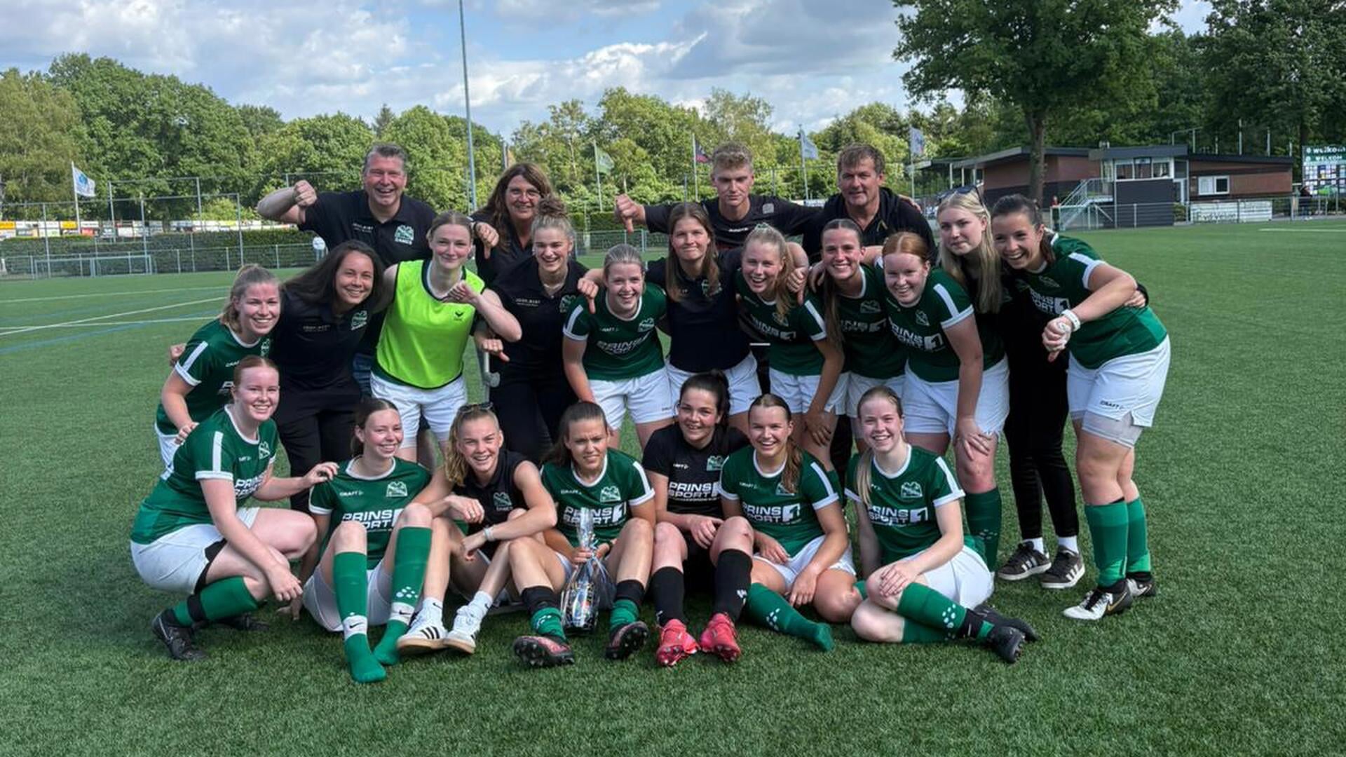 Dames Bergentheim degraderen, volgend jaar in de tweede klasse