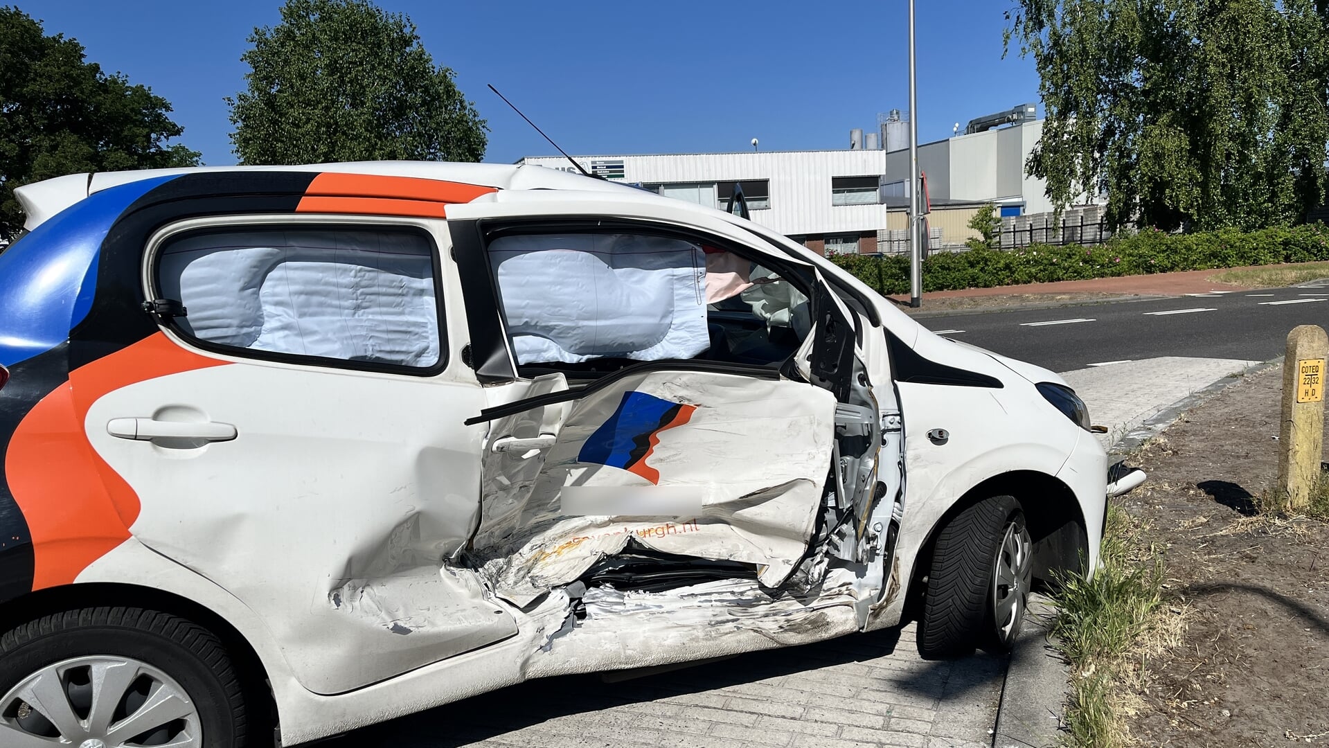 Aanrijding op J.C. Kellerlaan in Hardenberg