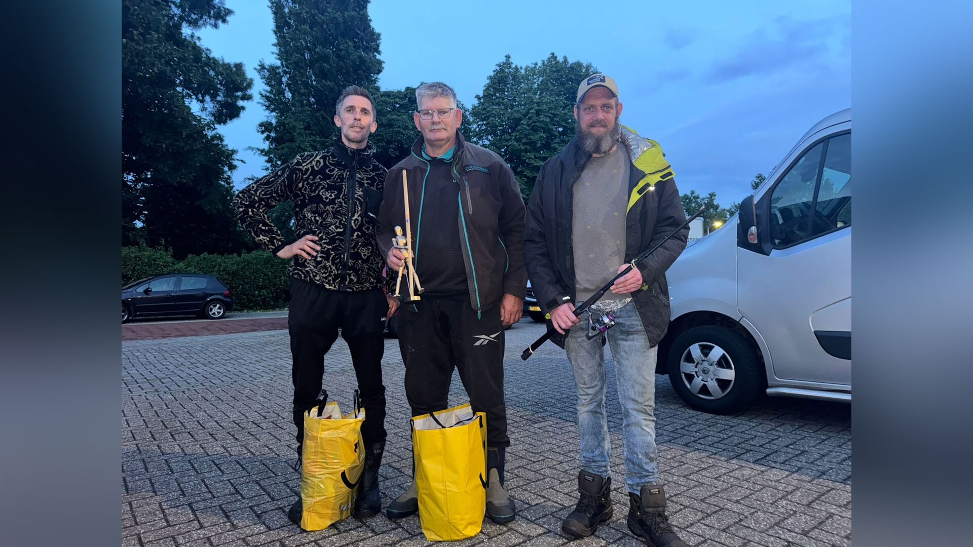 Panlatvissers strijden in Dedemsvaart: van bouwkeet tot kampioenschap