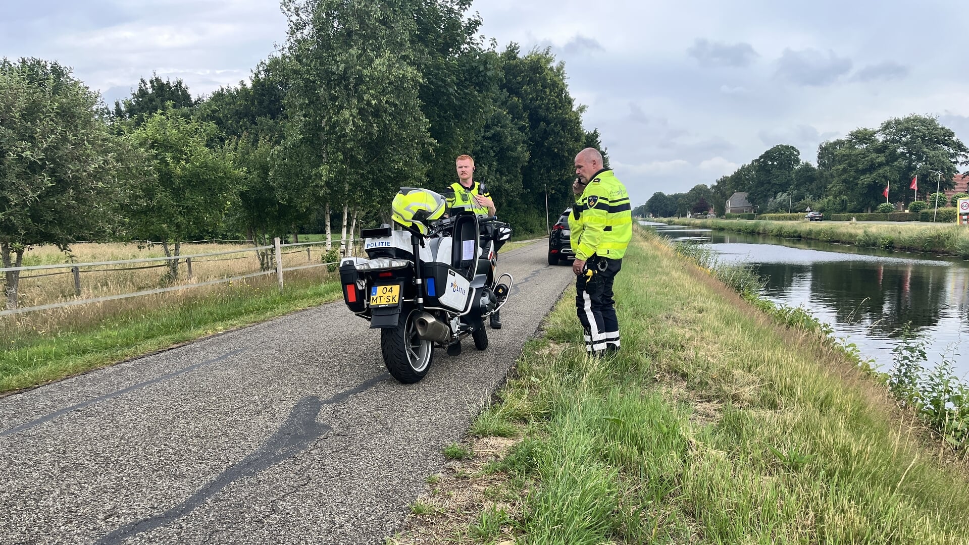 Fietser gewond bij ongeval Ommerkanaal West in Ommen
