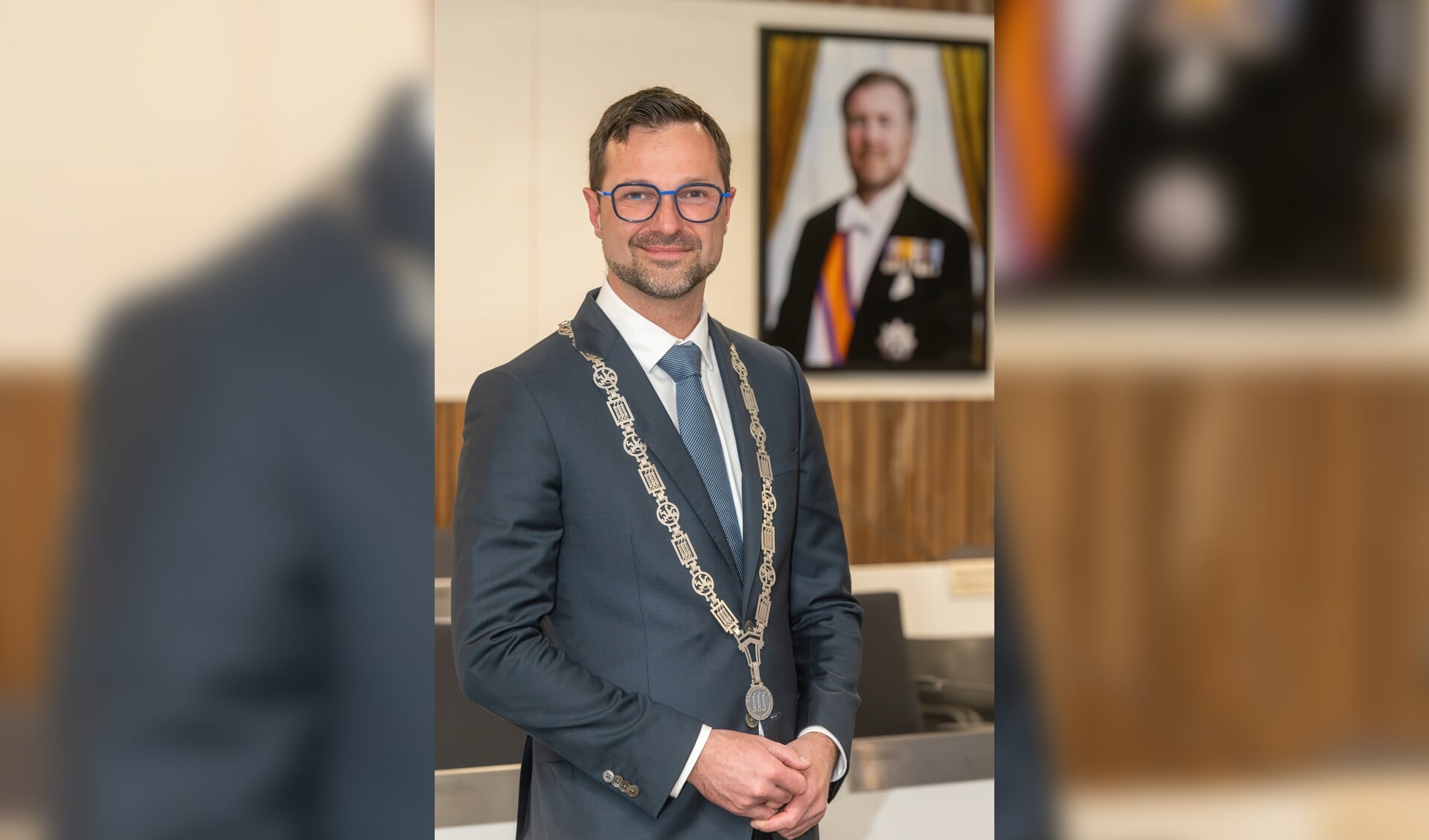 Leon Anink geïnstalleerd als burgemeester van Zwijndrecht - Al het ...