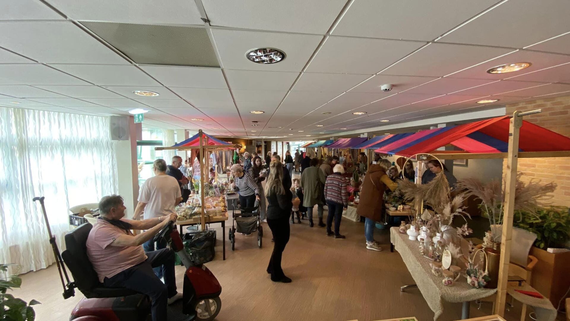 Gezellige najaarsmarkt Lelypark Wieringwerf