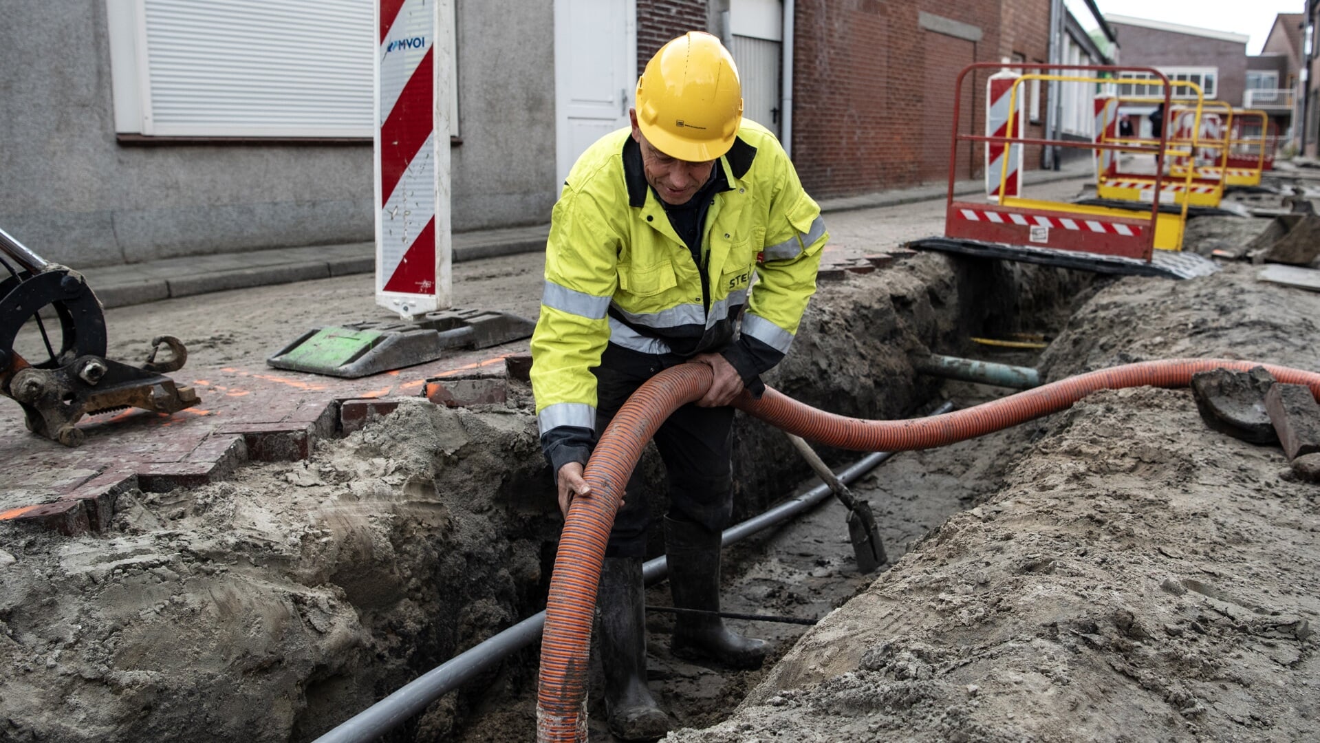 Netbeheerder Stedin Maakt Elektriciteitsnet Klaar Voor De Toekomst - Al ...