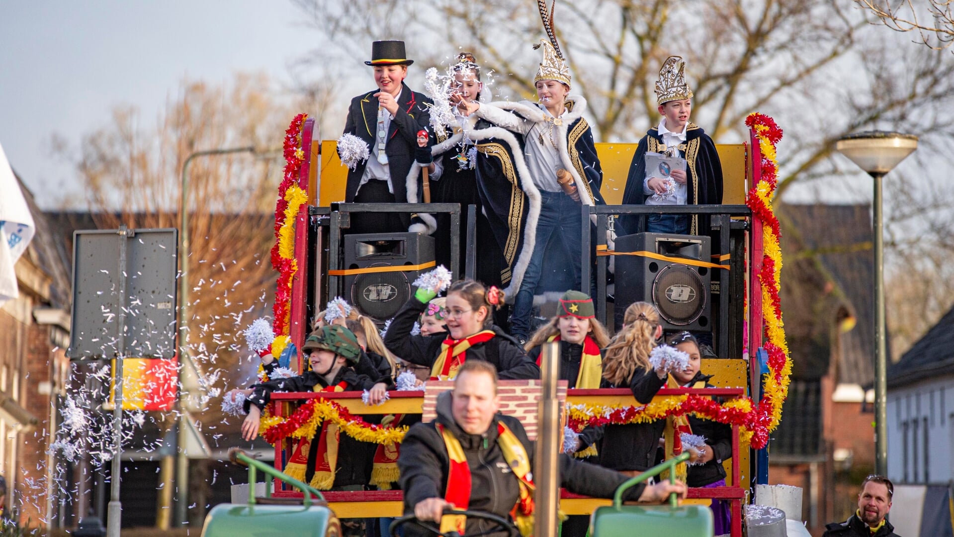 Carnavaleske Vossenjacht Van Mullukzuipertjes Brabants Centrum