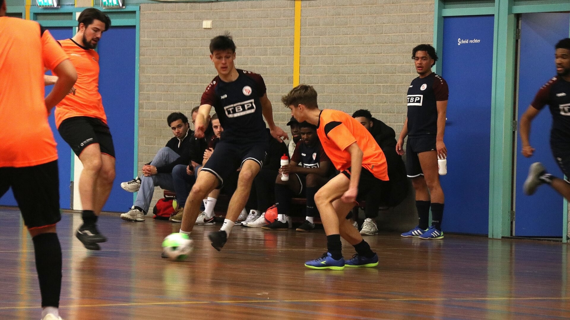 Fortuna W overtuigend door in de zaal