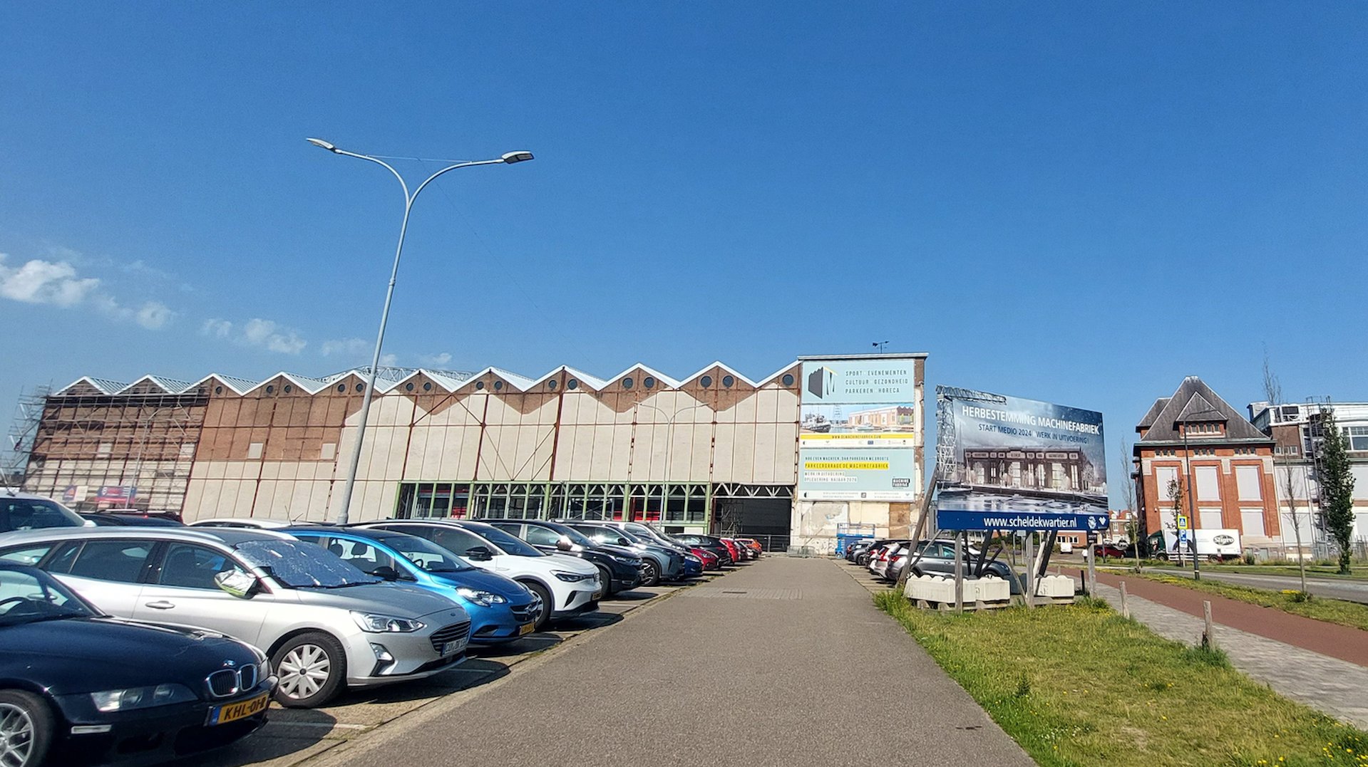 De-Willem-Ruysstraat-flink-op-de-schop-voor-nieuwe-parkeergarage-Machinefabriek