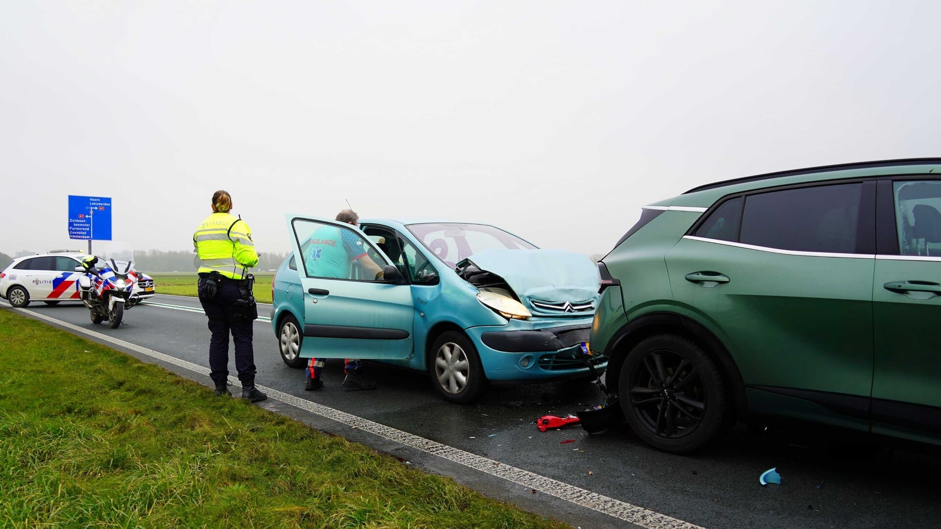 Drie auto’s betrokken bij ongeval op N244 tussen Purmerend en Middenbeemster