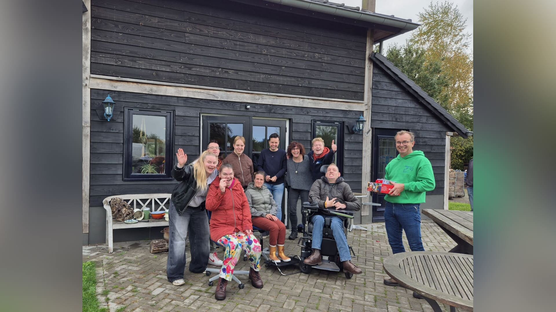 Team Sukerbiet verrast bewoners van Thuis met Switch
