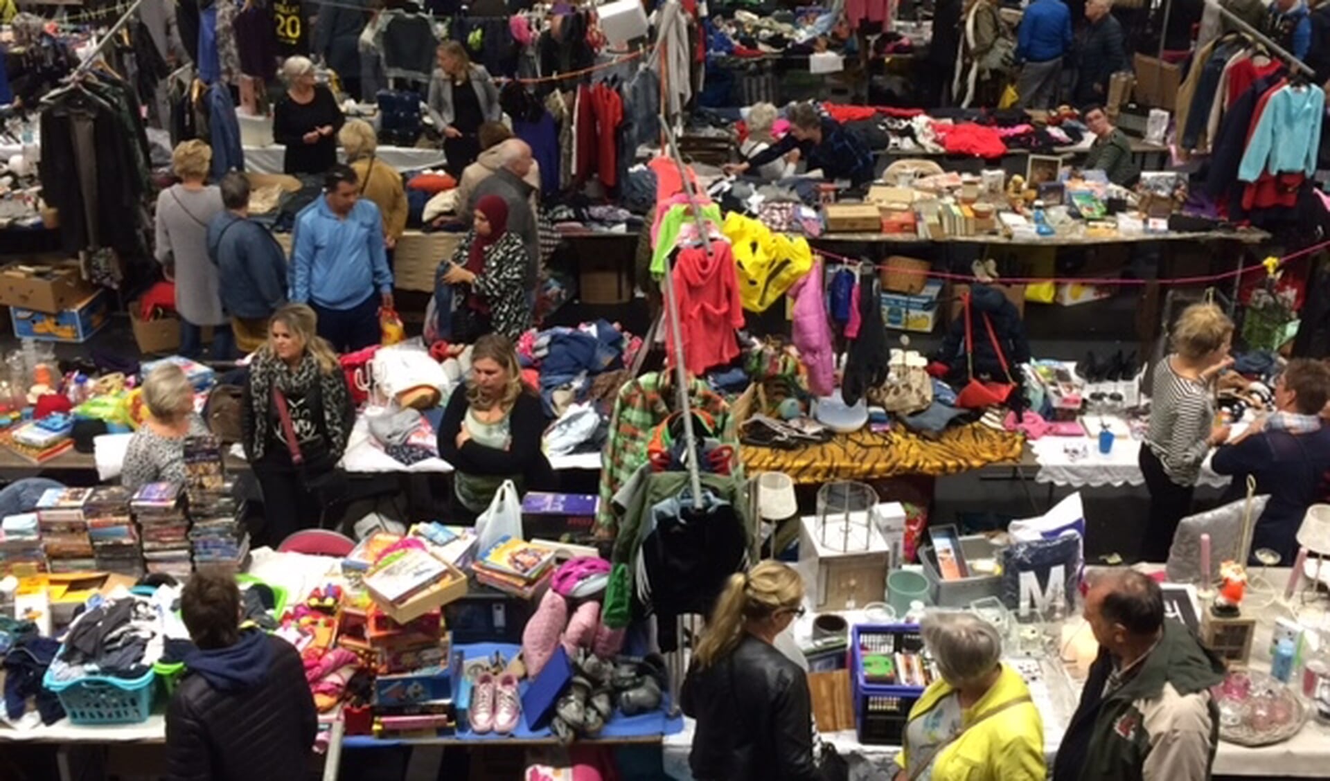 Vlooienmarkt in Wormer