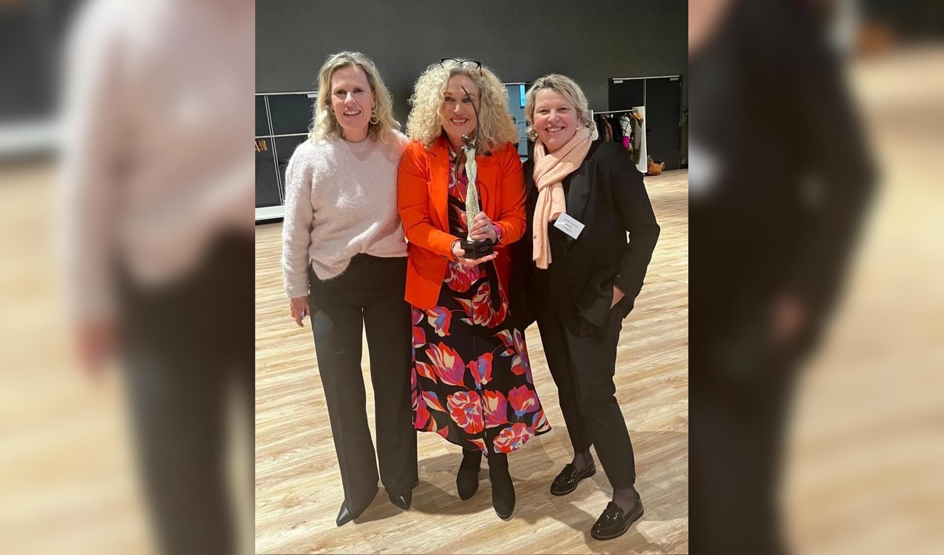 Mirjam Kaijer wint award maatschappelijke impact in vrouwengezondheid