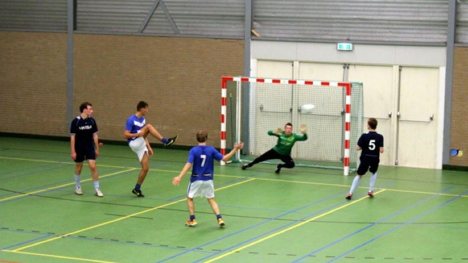 Eerste overwinning Keurslager Danny Megens zet Sporthal d’n Ekker in vuur en vlam